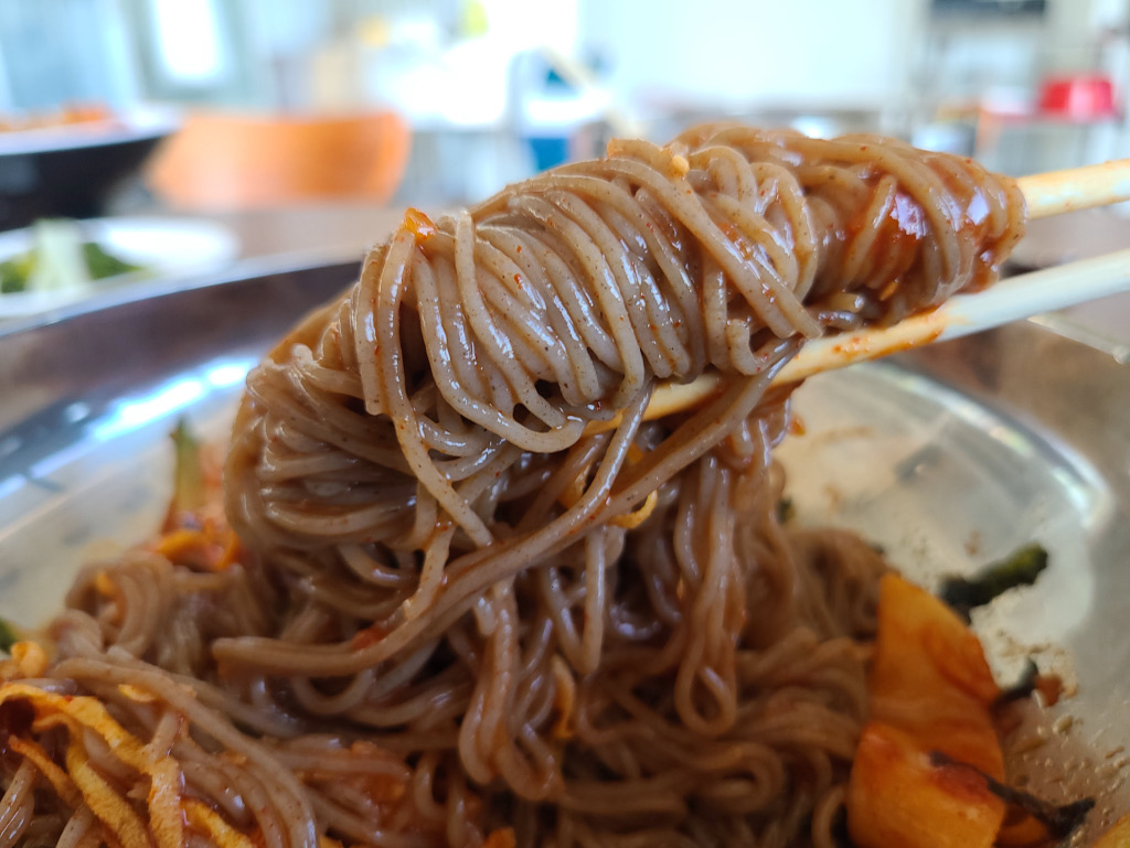 [여수 맛집 메밀빛 초계국수막국수양평해장국 돌산본점] 직접 가본 로컬 리뷰