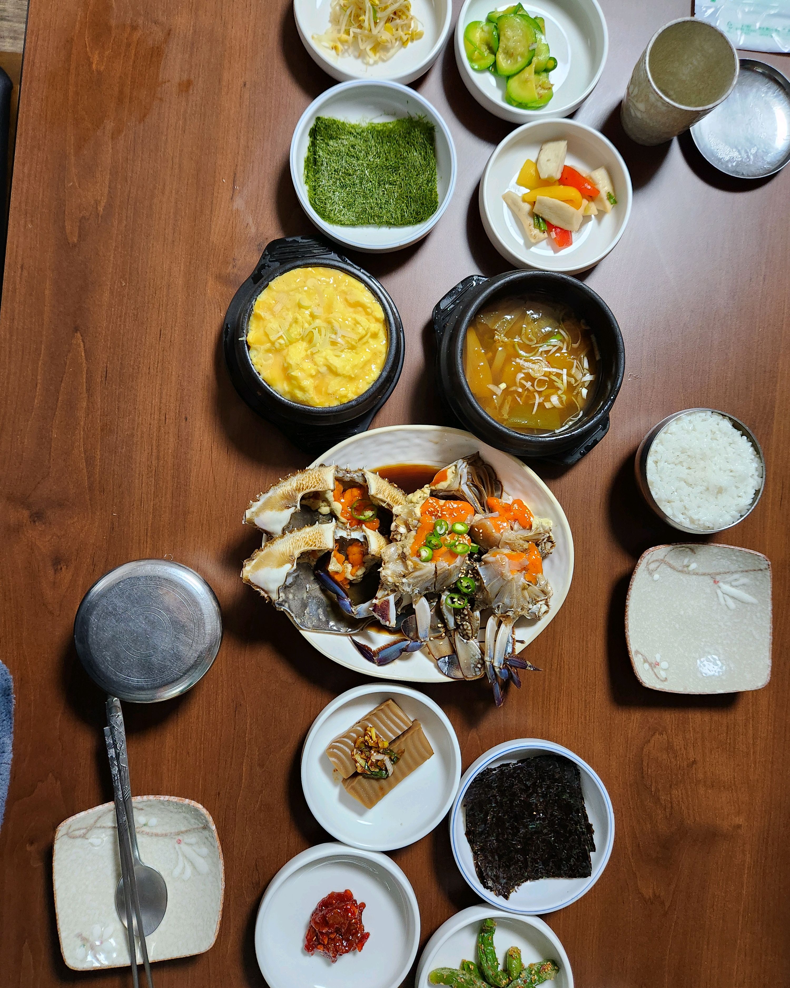 
애오개역식당 진미식당