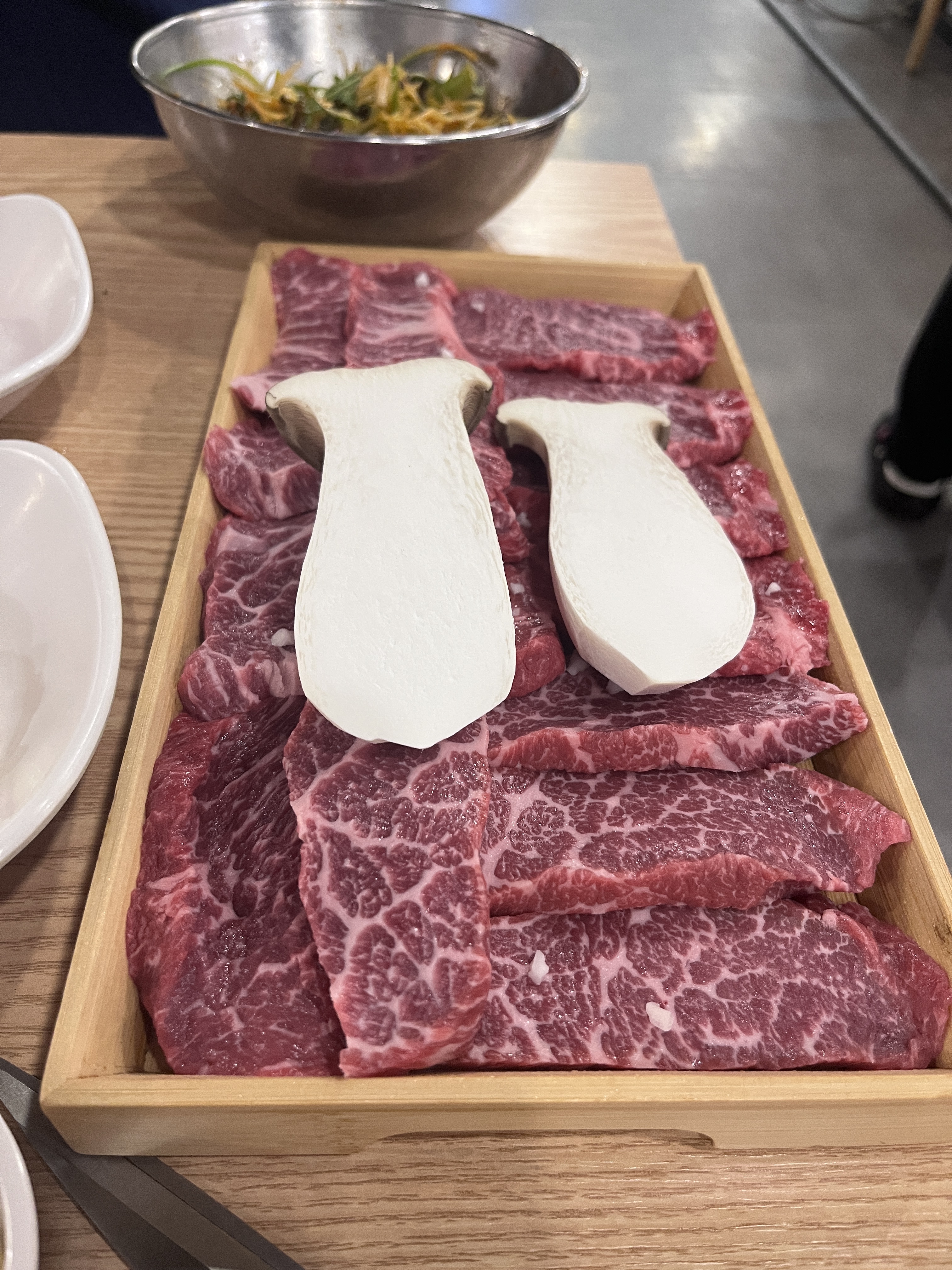 The first restaurant in the restaurant, the meat restaurant, and the restaurant in the restaurant