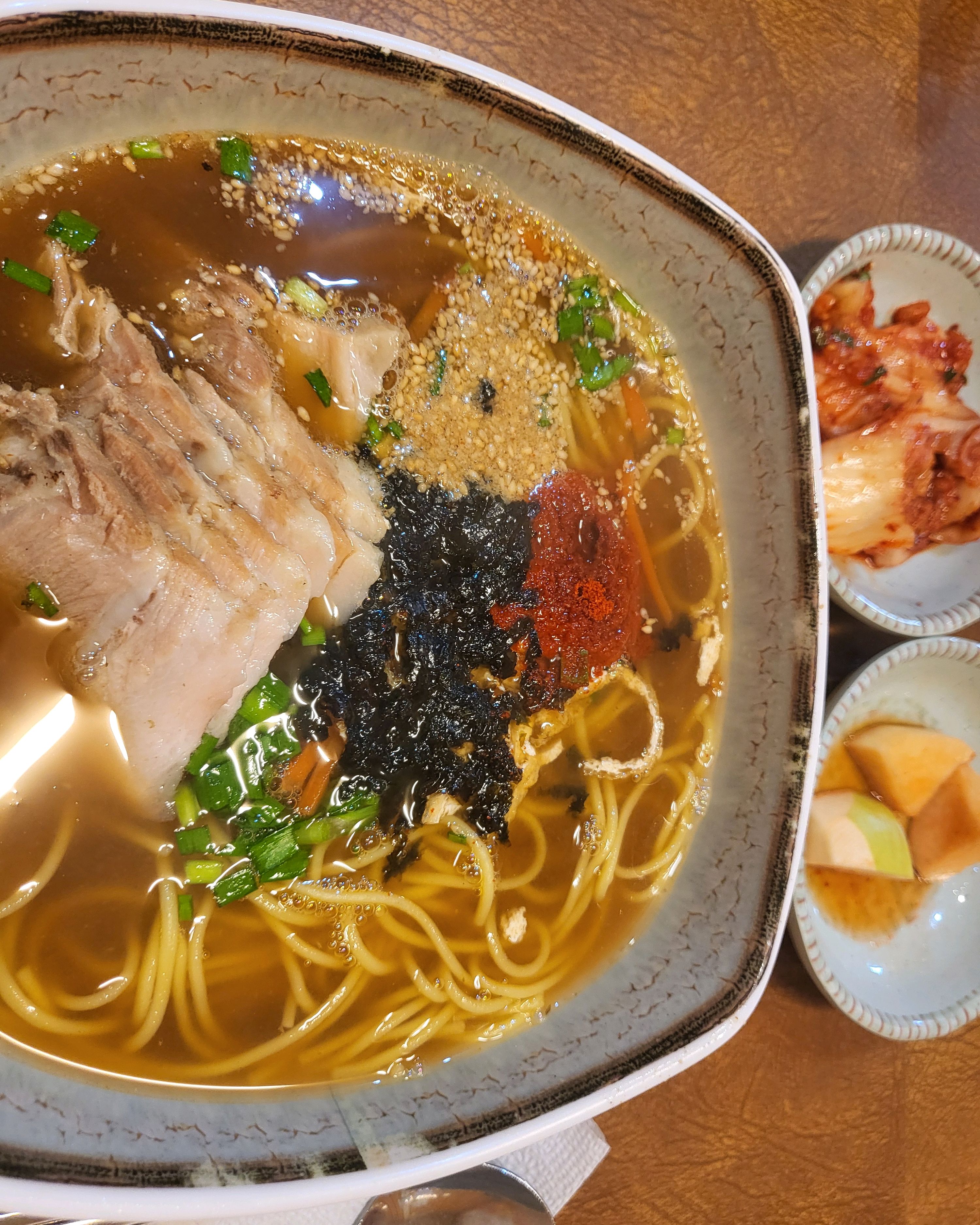 멸고국수 깔끔한 맛입니다~ - 제주 맛집 국수만찬