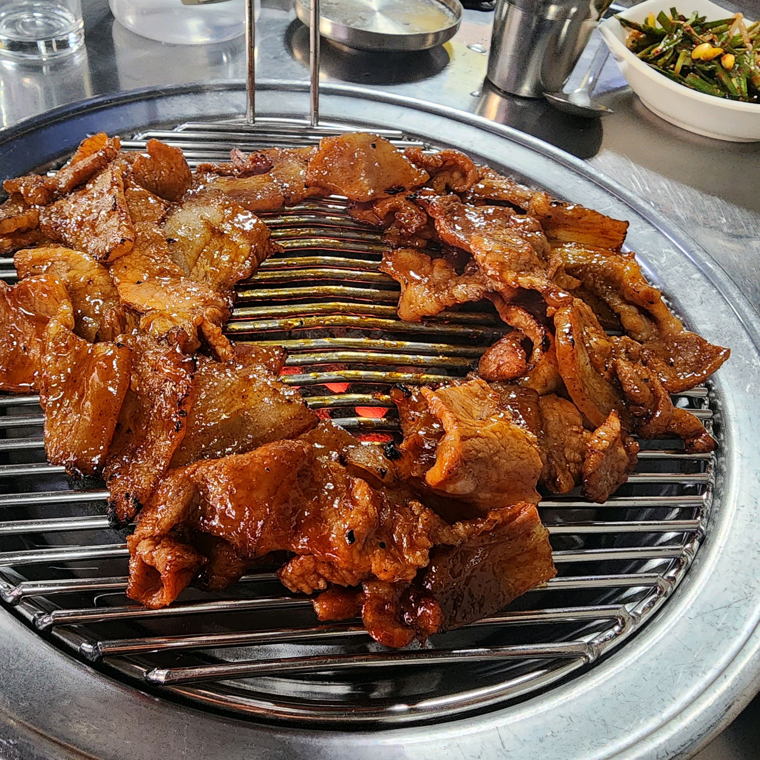 웨이팅이 좀 있어요 - 대전 맛집 현암뚝방구이