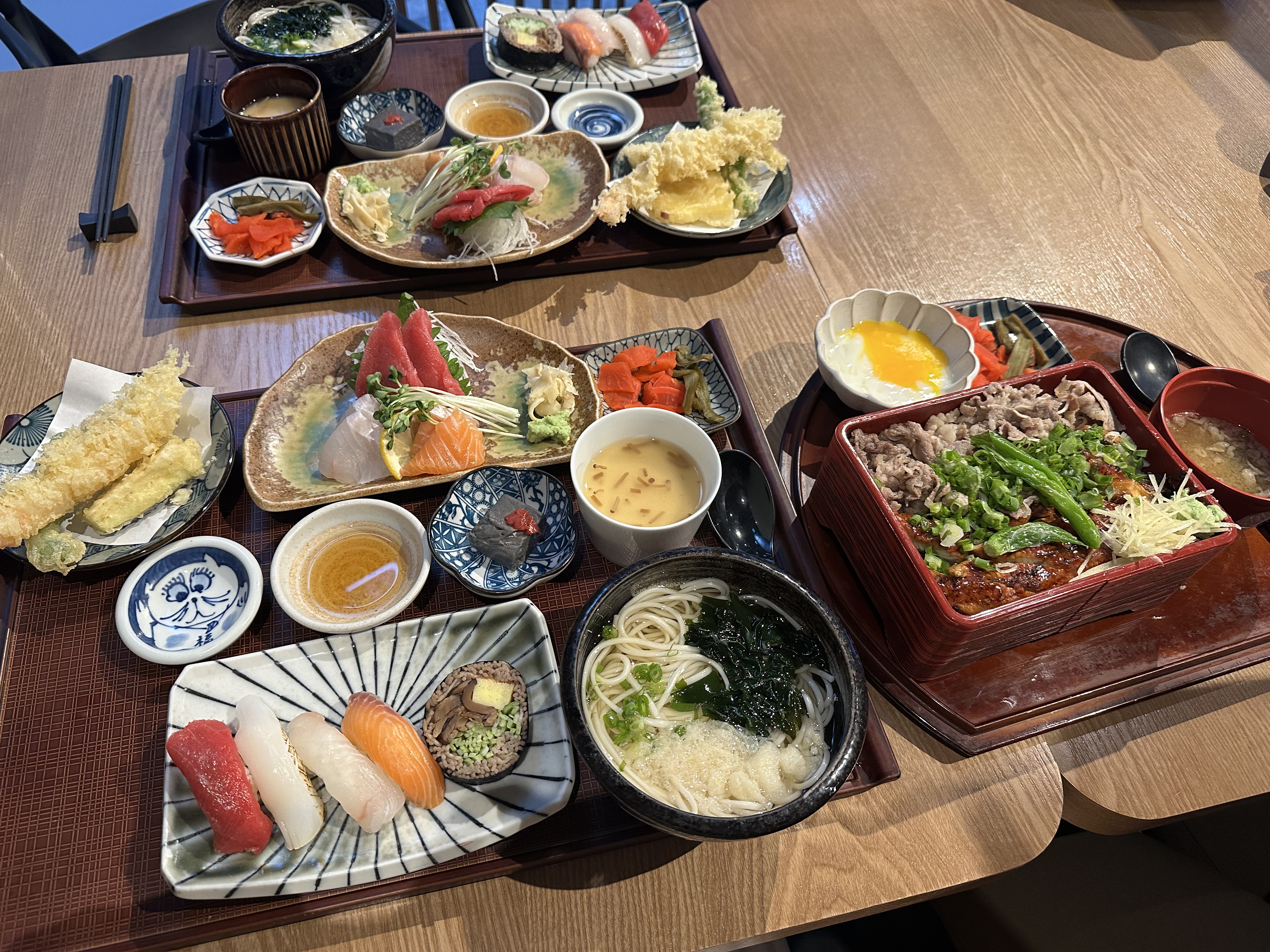 Jamsil Station Lotte Tower Japanese Restaurant Jinga and Lotte World Mall