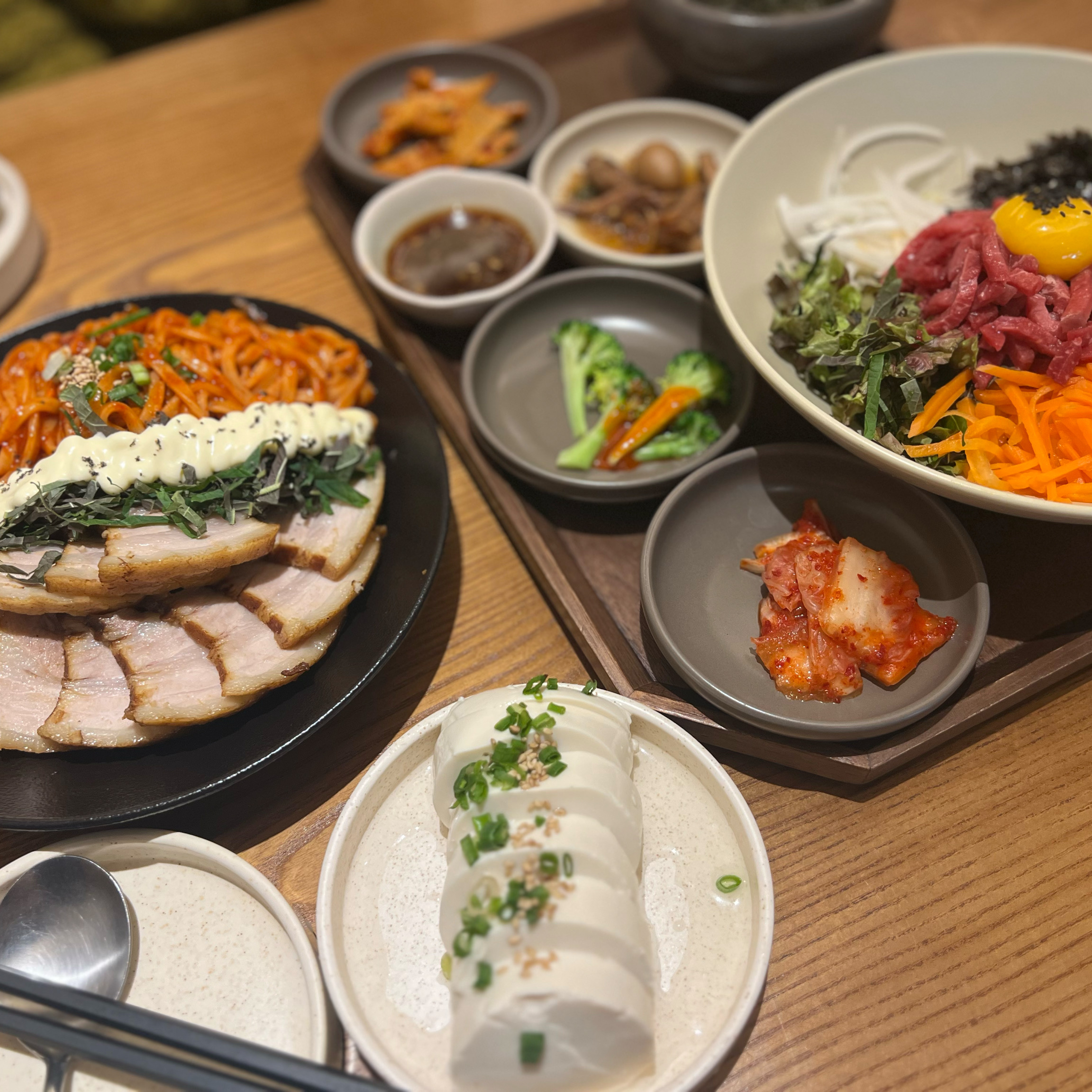  합정역 비빔밥 막걸리집 더기와 합정점