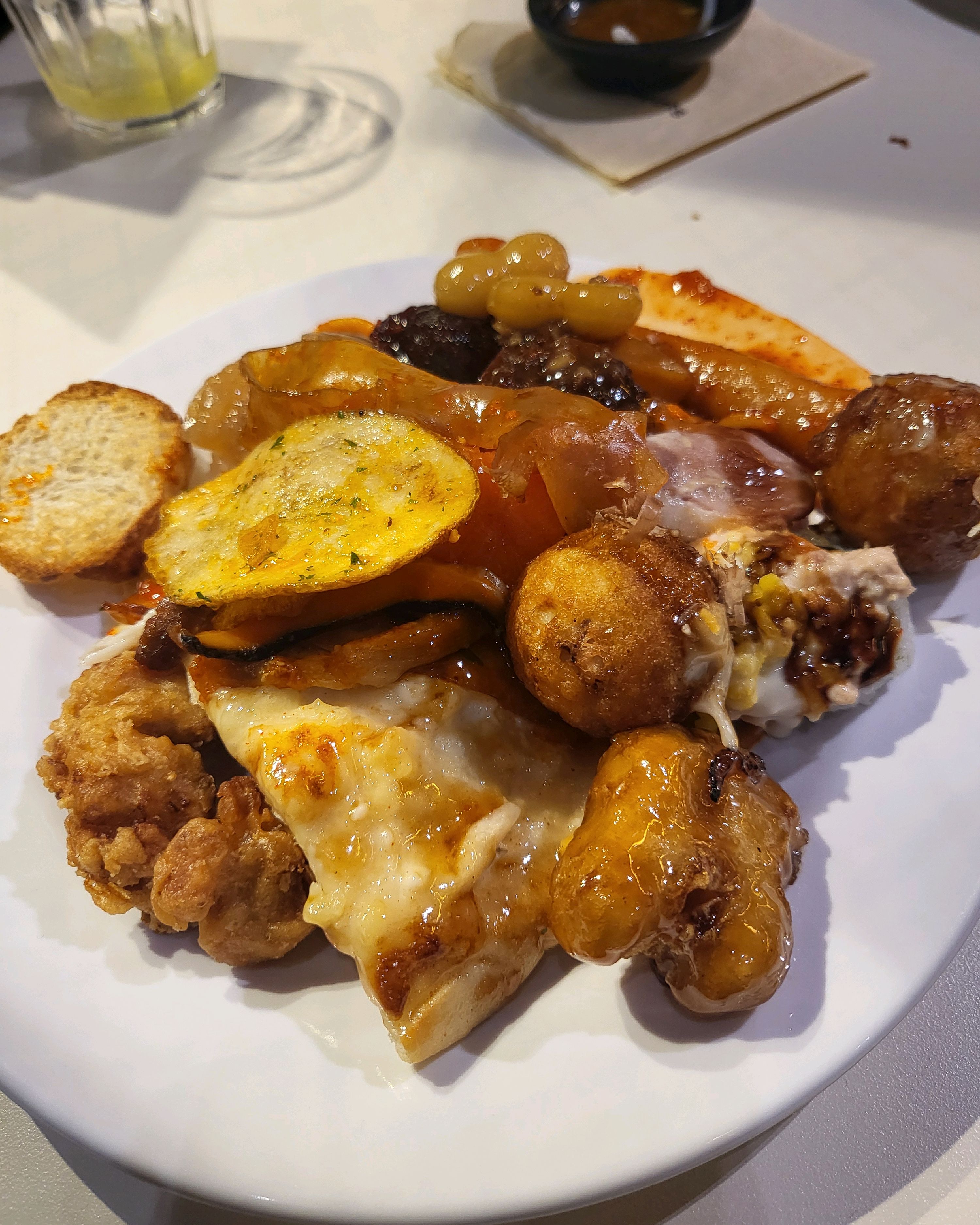 샐러드바가 잘되어 있고~ 친구들과 식사하기 편하네요^^ - 수원터미널 맛집 애슐리퀸즈 NC 수원터미널점