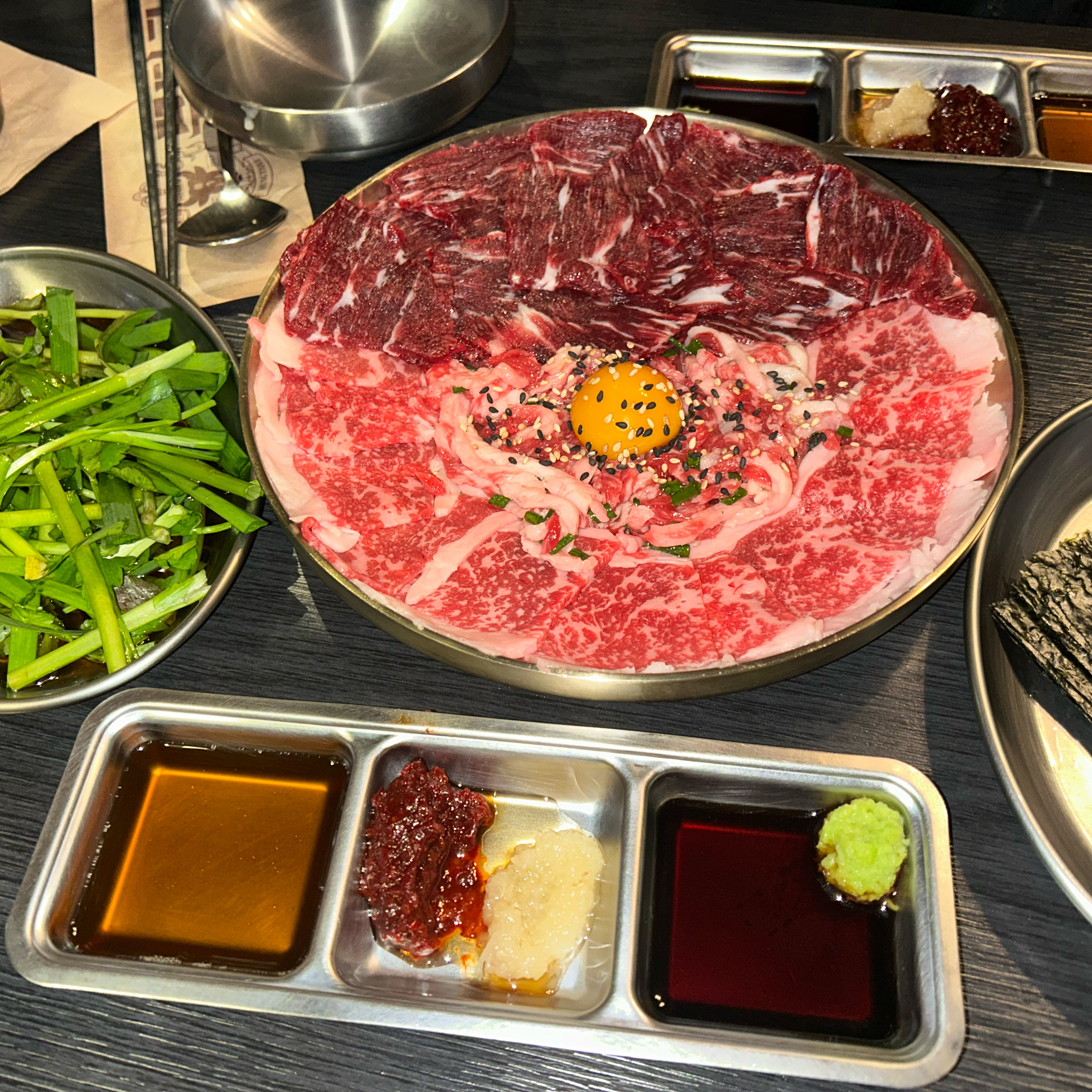 Hapjeong Station Bibimbap Makgeolli Restaurant Moongtique Hongik Main Store