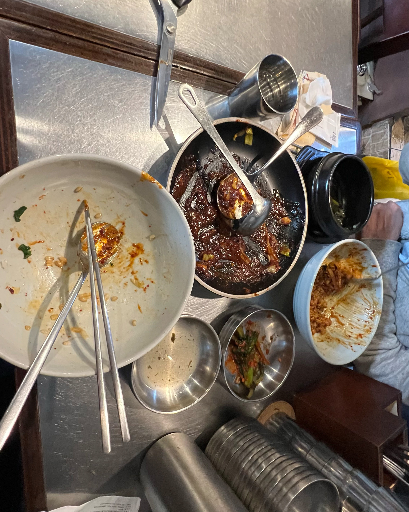 Dongmyo Restaurant with King Shrimp Fries in Sinseol-dong Station