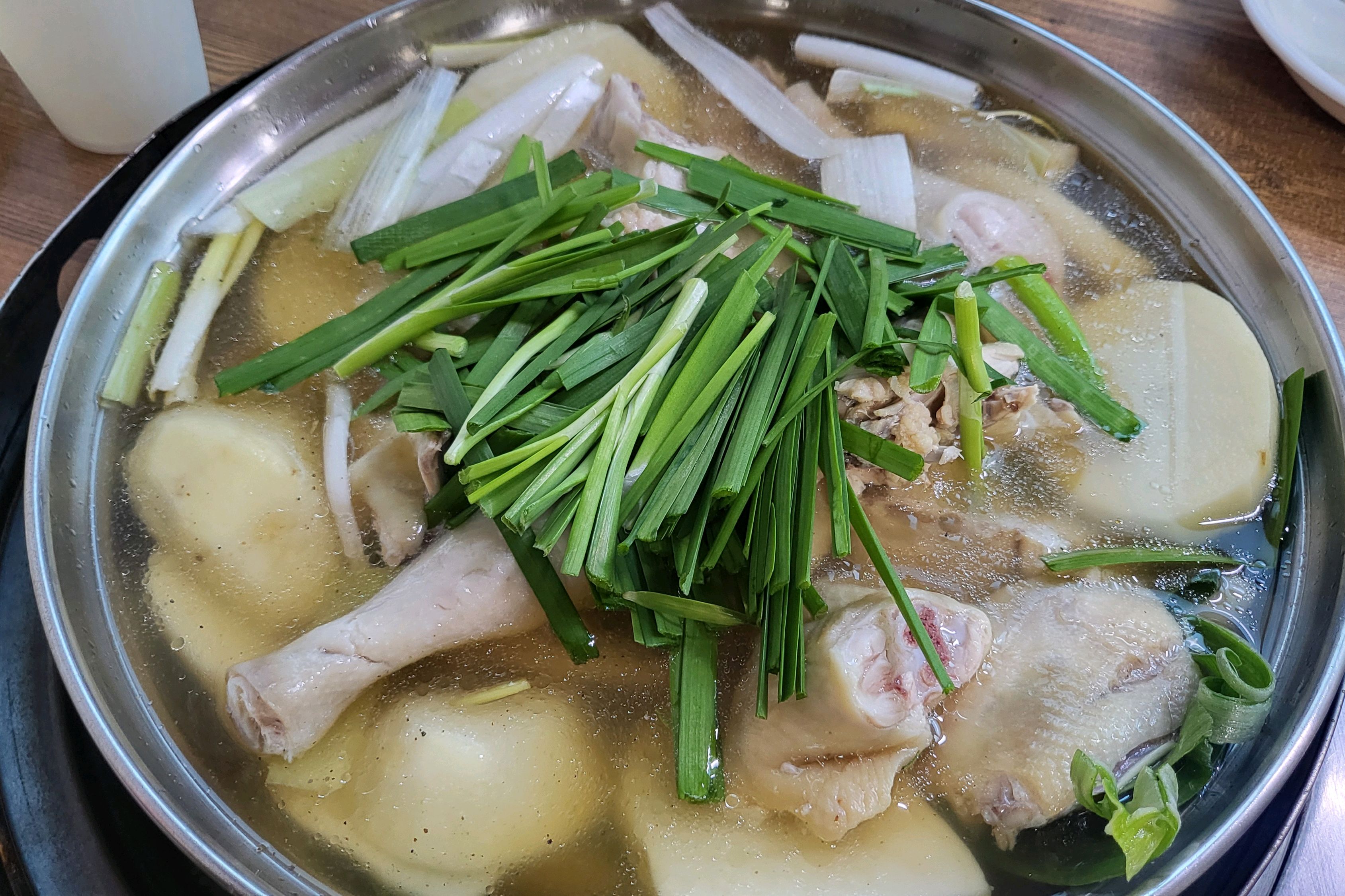  미아역 감자탕 전문점 속초할머니감자탕본점