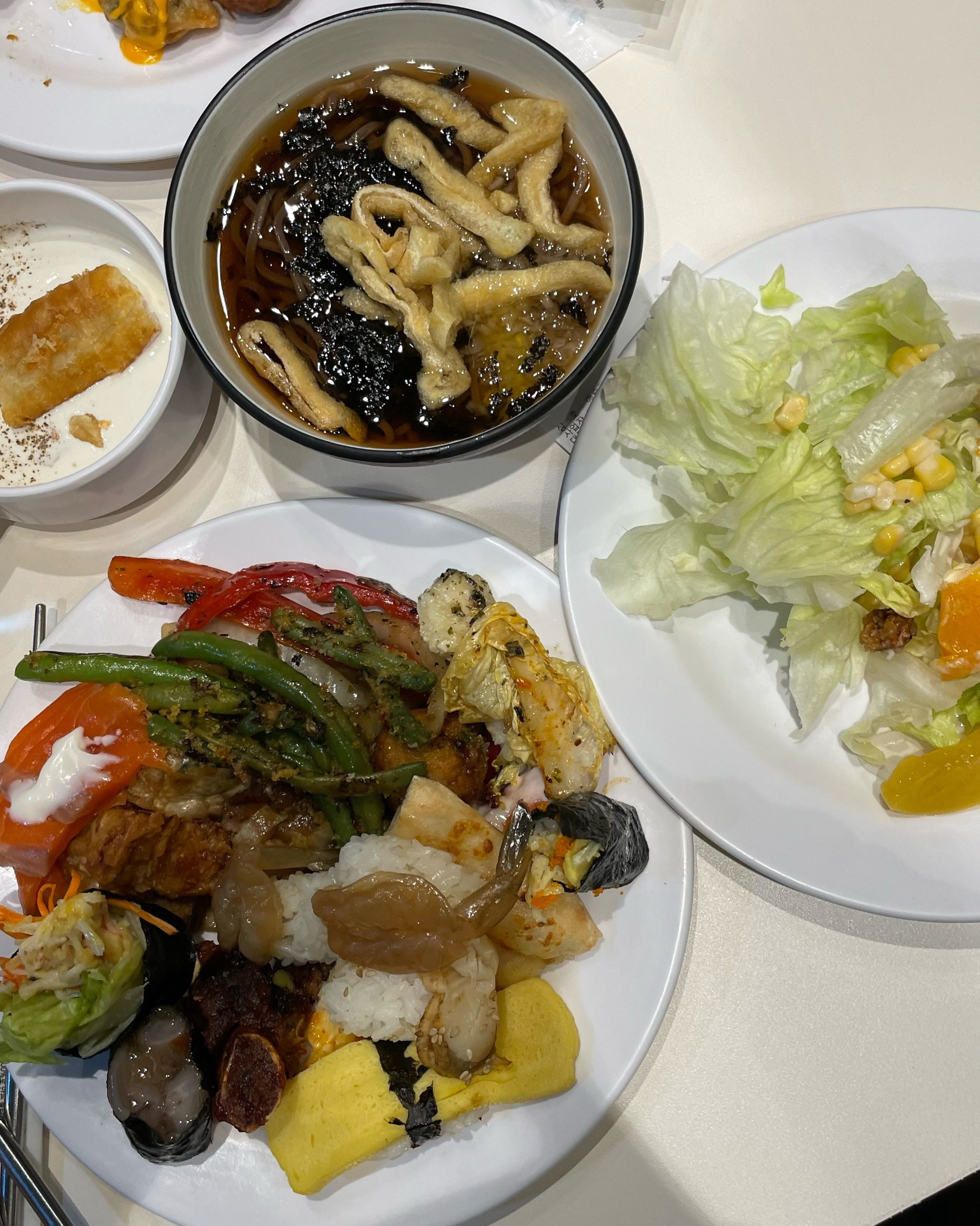 종류 많아서 배터지게 먹었어요 음식이 전체적으로 간이 쎕니다 - 경산 맛집 애슐리퀸즈 NC경산점