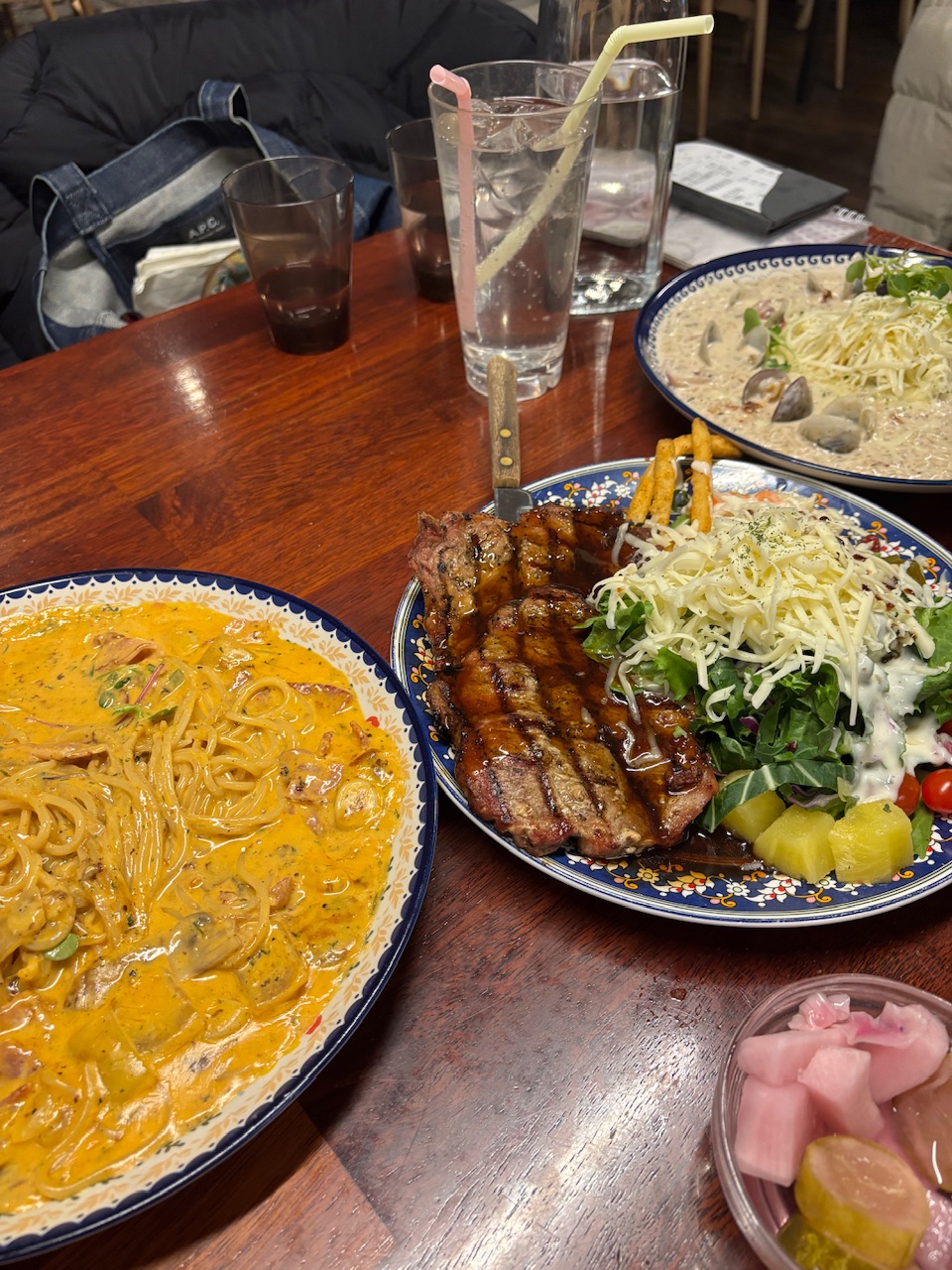 
천호역식당 로니로티 천호점