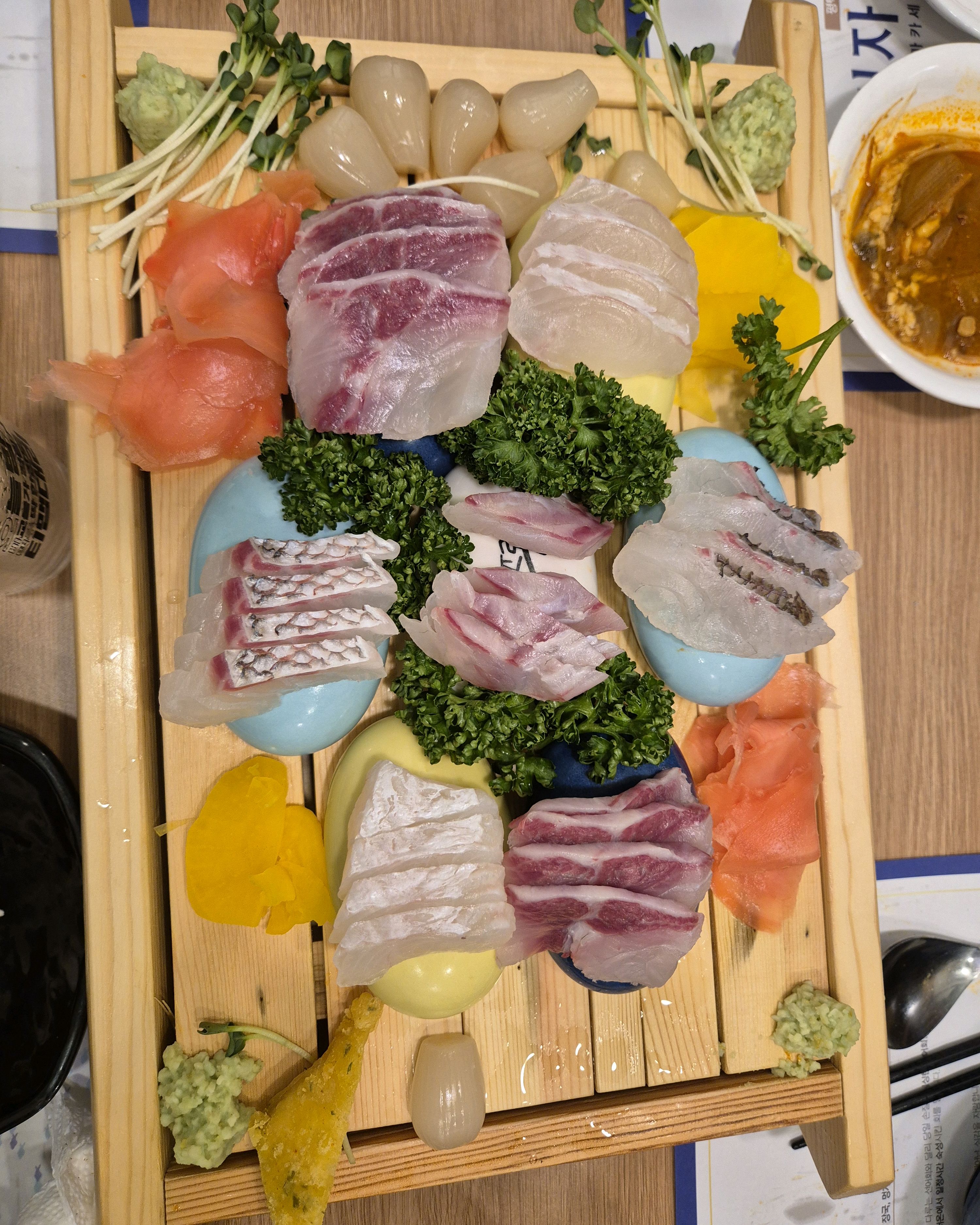 가족4명가서 무한리필로 맛있게 잘먹었구요~ - 평택 고덕 맛집 물고기자리 평택고덕점