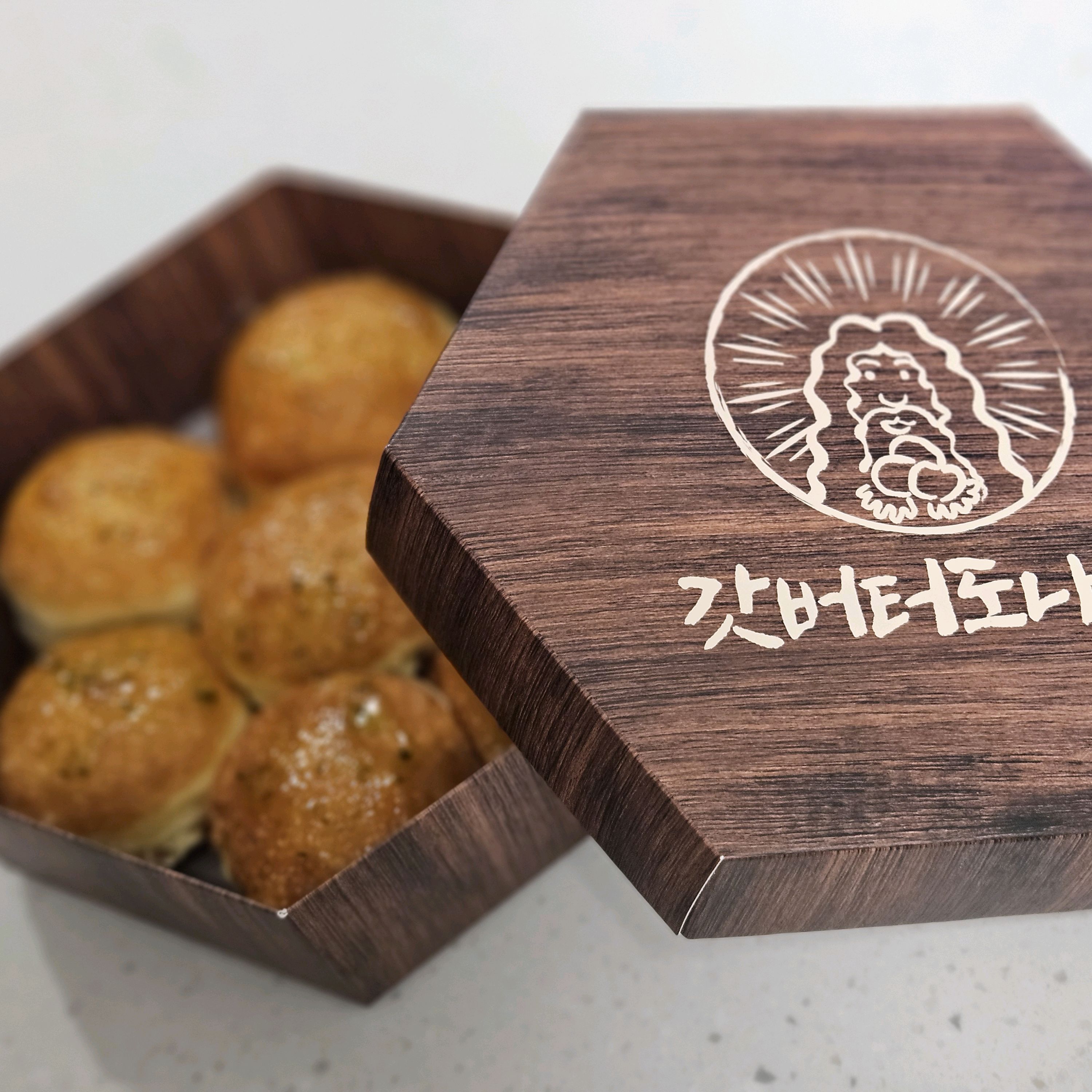 [여수 맛집 갓버터도나스] 직접 가본 로컬 리뷰