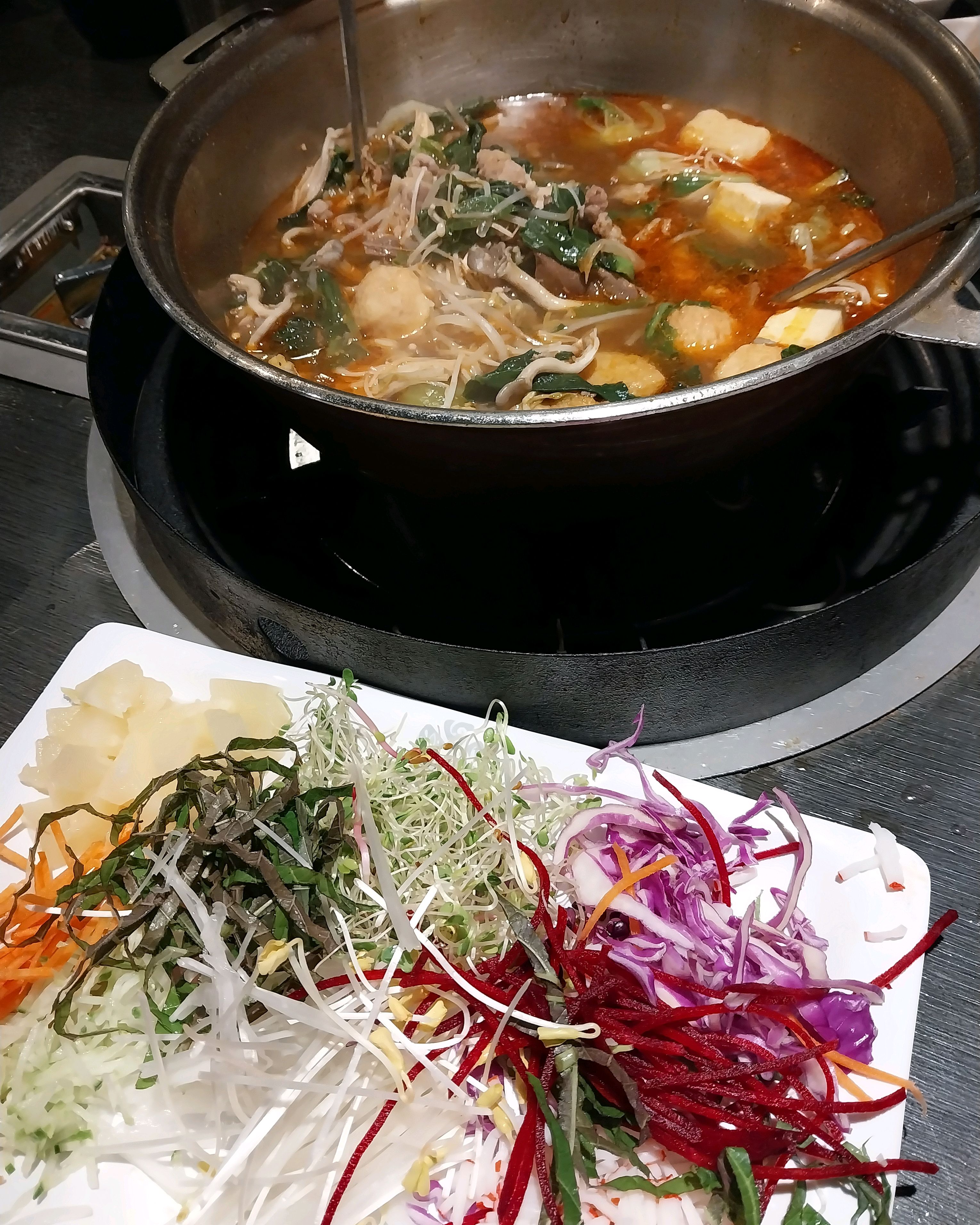샤브샤브맛집이에요.어묵이정말맛있어요. - 안양역 맛집 소담촌 안양직영점