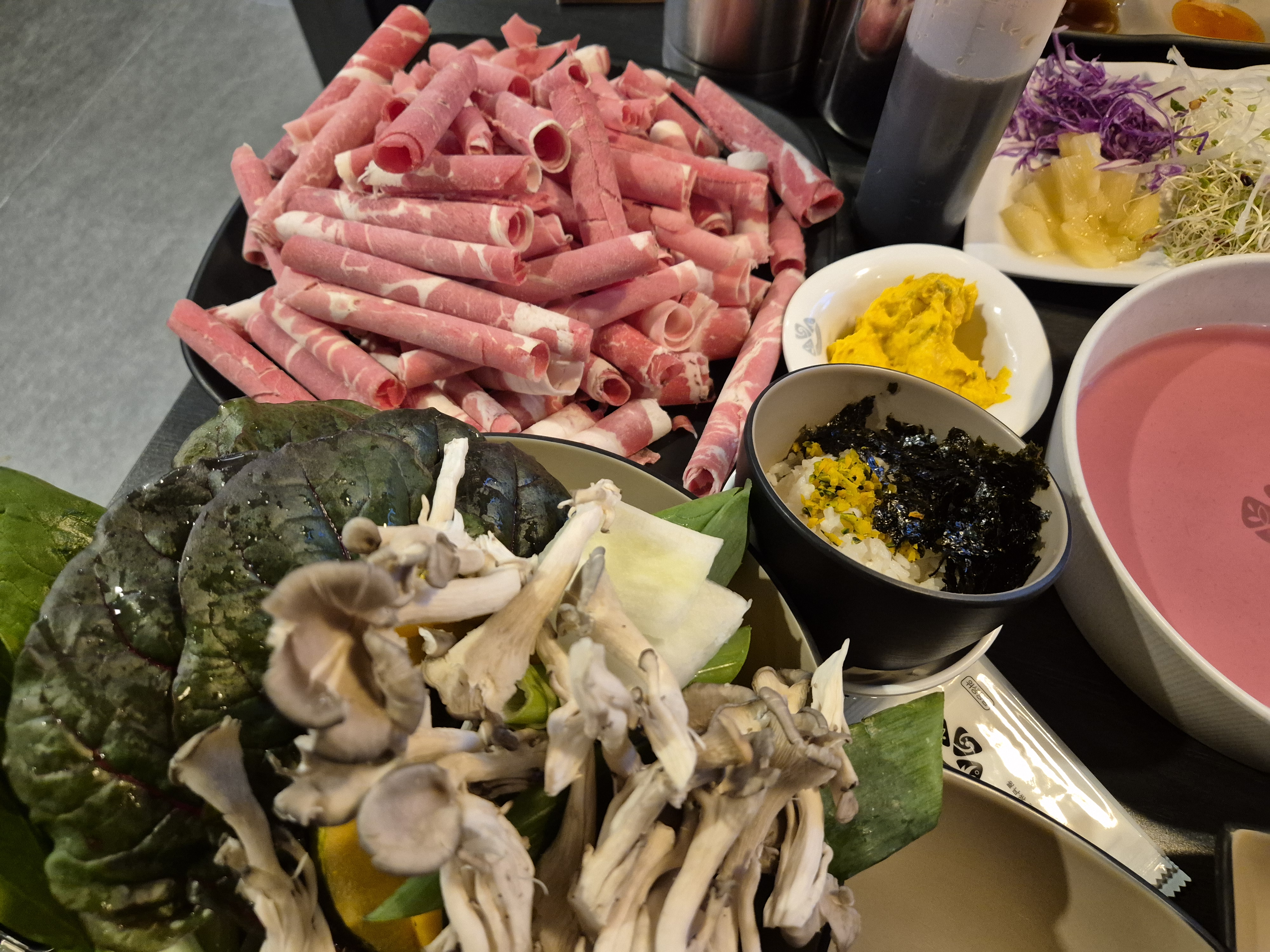 버섯 샤브샤브~~ 원장님들과 교육끝나고 배터지게 폭풍흡입^_^ - 공릉역 맛집 소담촌 공릉역점