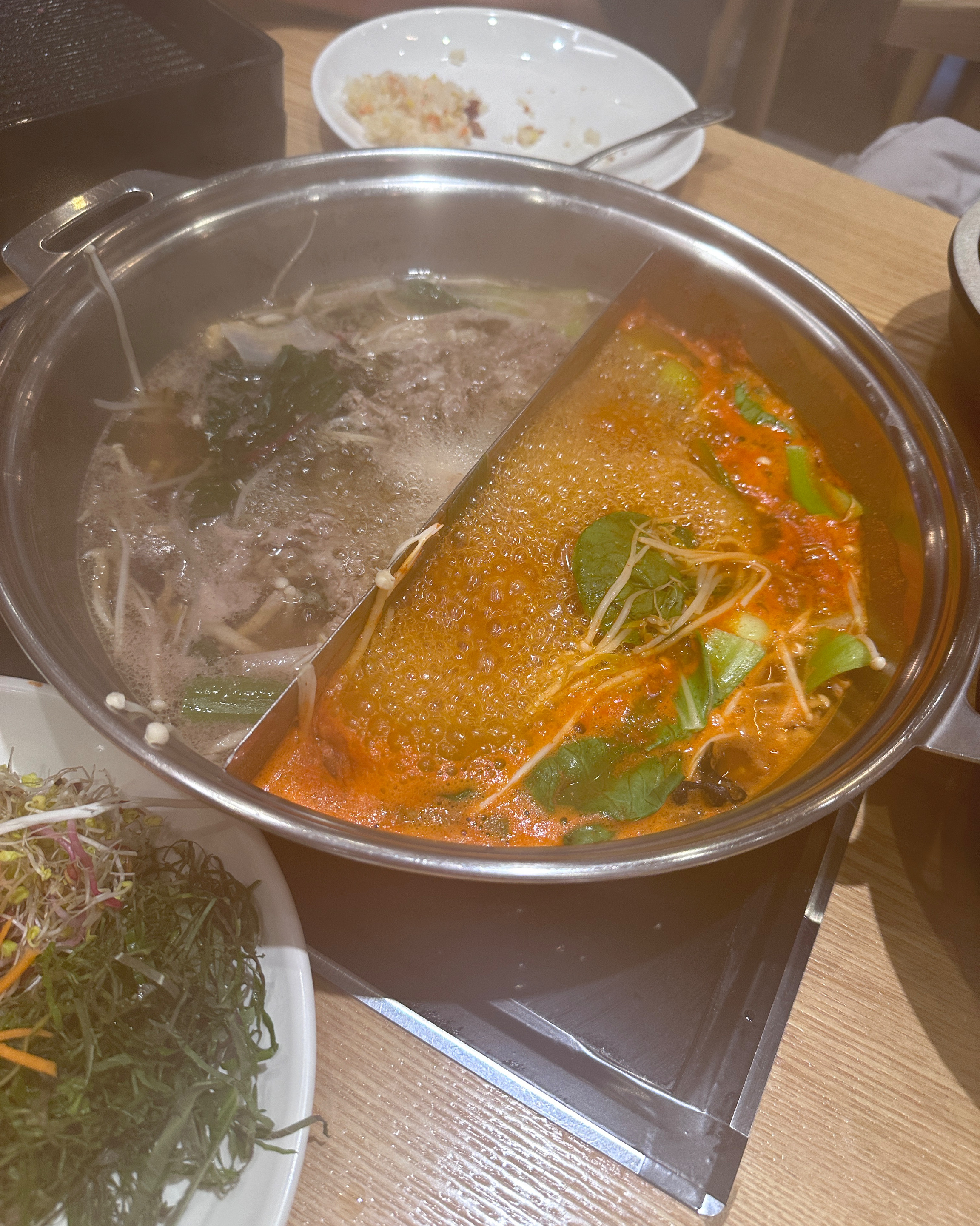 상인점에 샤브2.0 주차장도 넓고 매장도 넓어요. - 상인역 맛집 샤브20 상인점