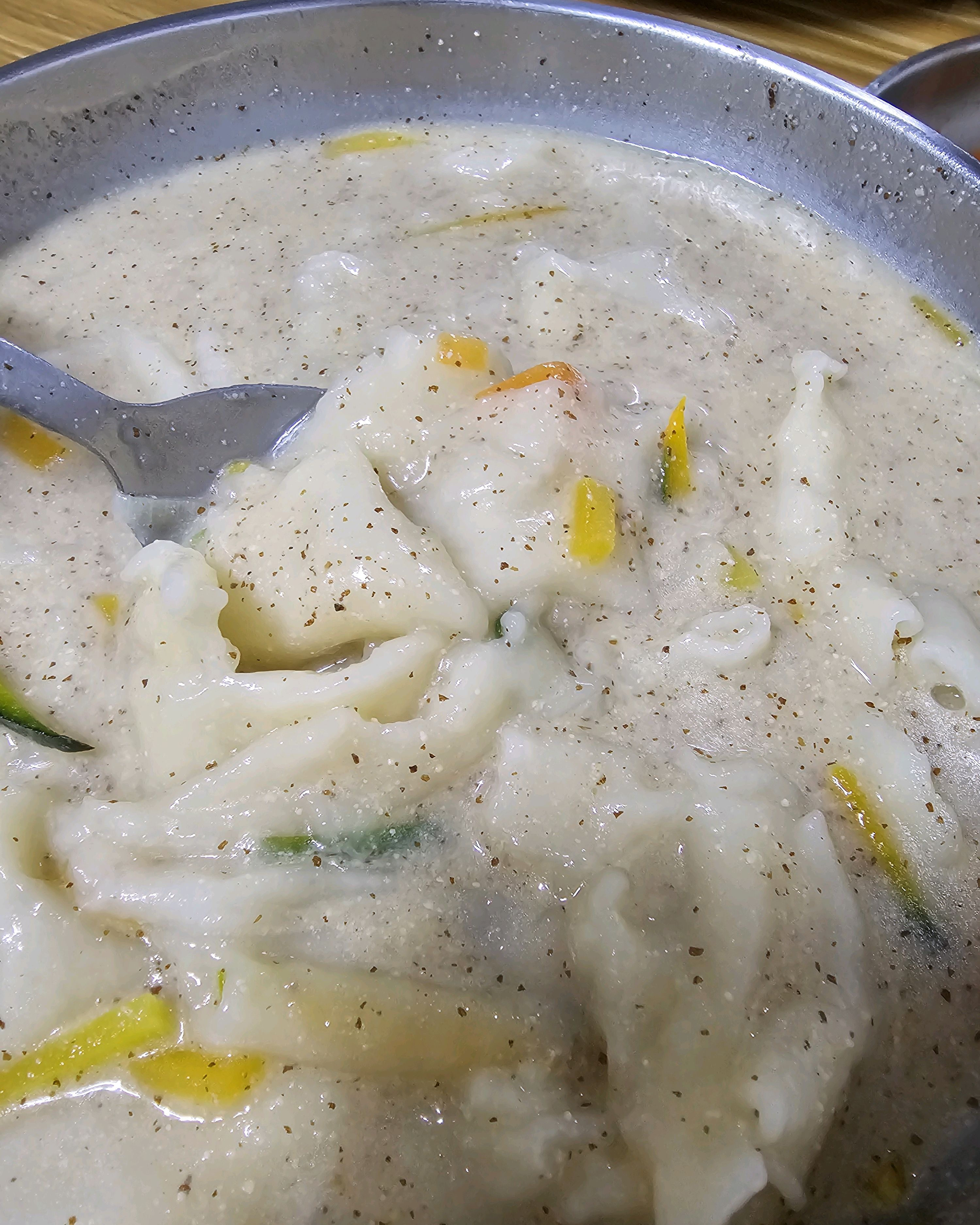  배방역 맛집 모산수제비
