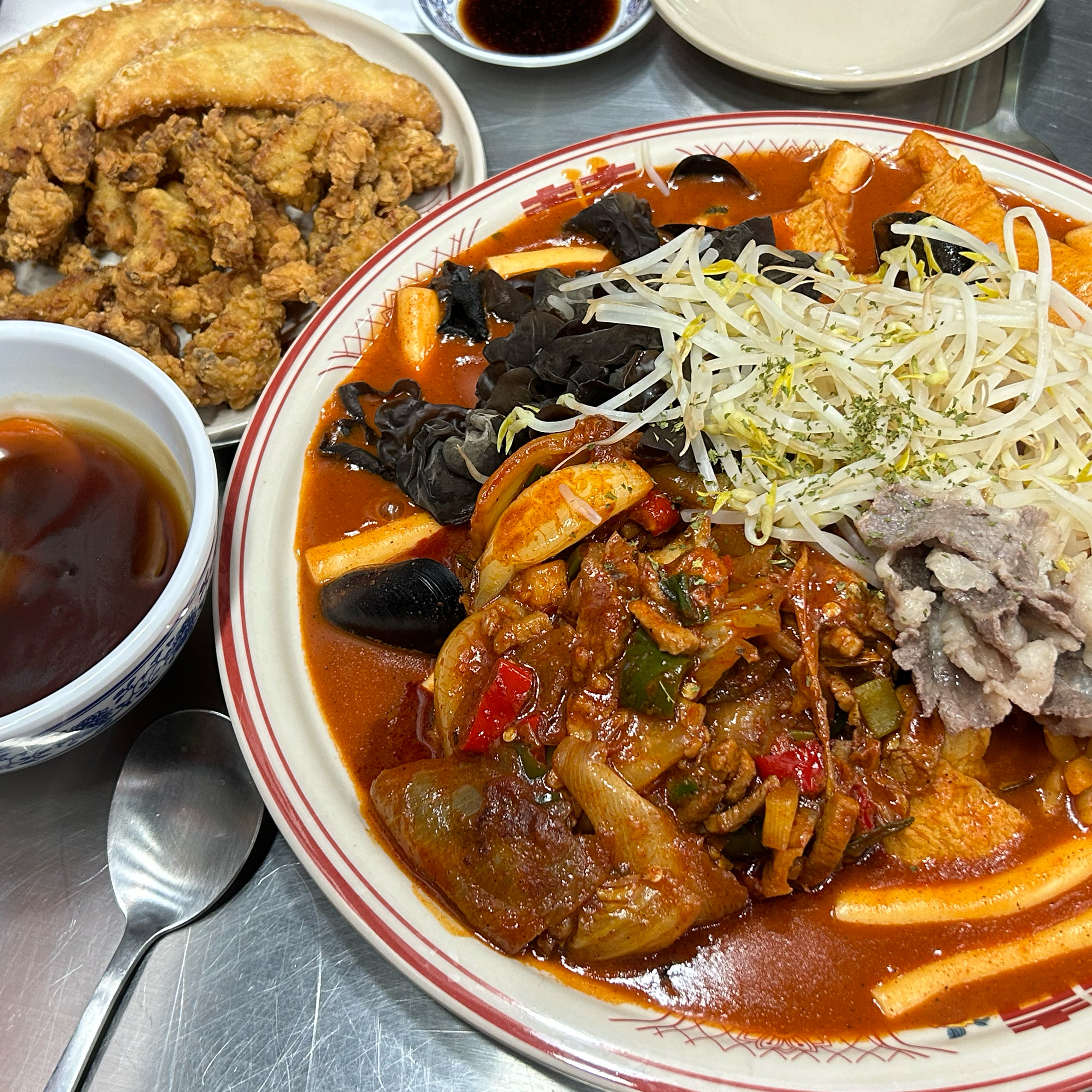 [강릉 맛집 1300도씨짬뽕&떡볶이] 직접 가본 로컬 리뷰