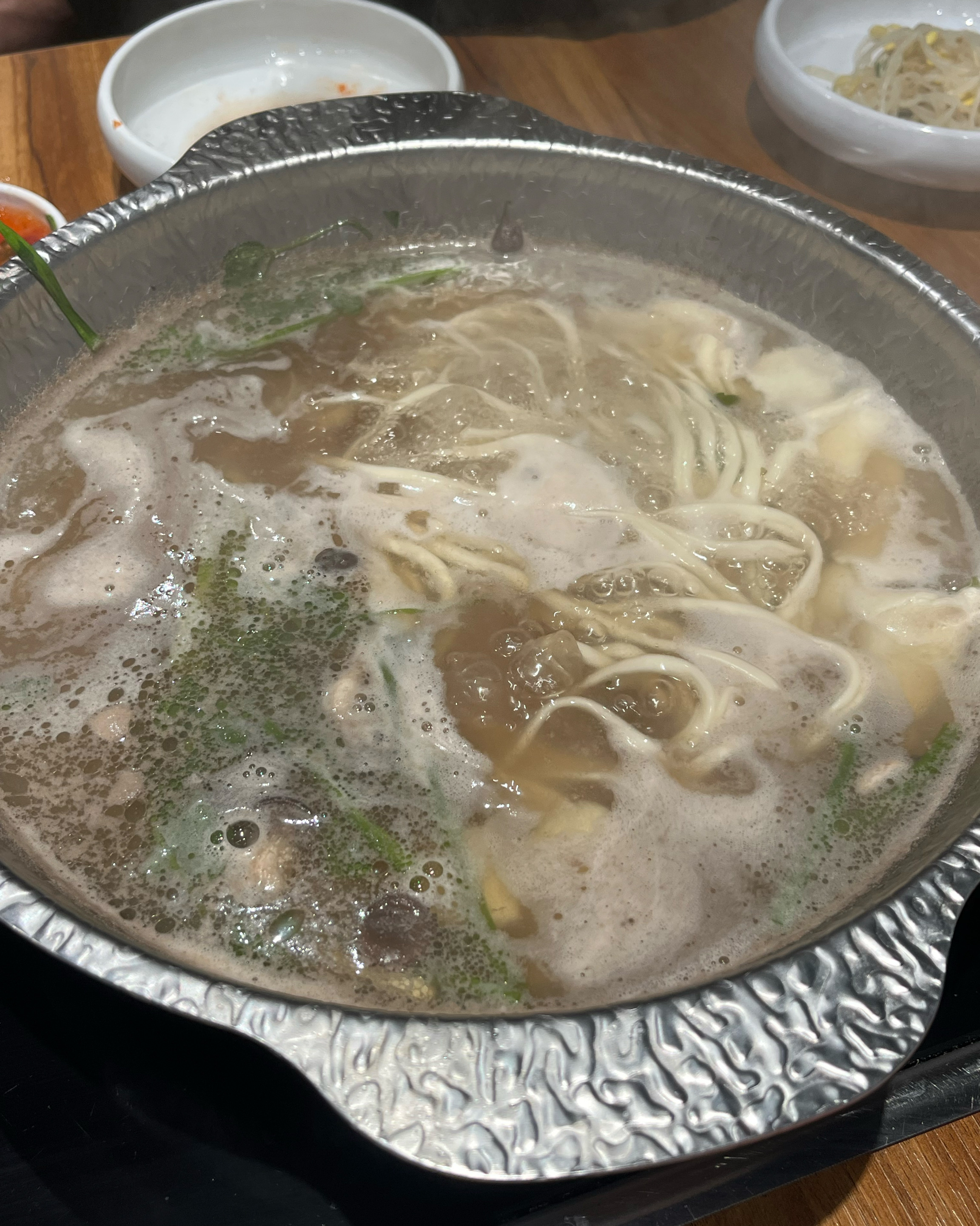 [천안 맛집 권박사 샤브 칼국수] 직접 가본 로컬 리뷰