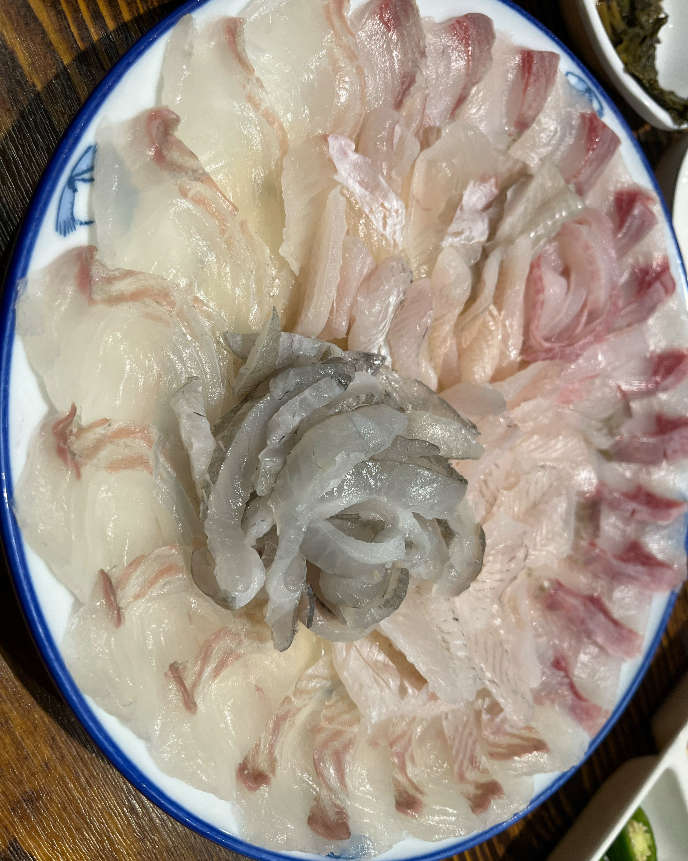 모듬회 (소)사이즈가 이렇게 많은건 첨봐요! - 송정 맛집 상무네횟집