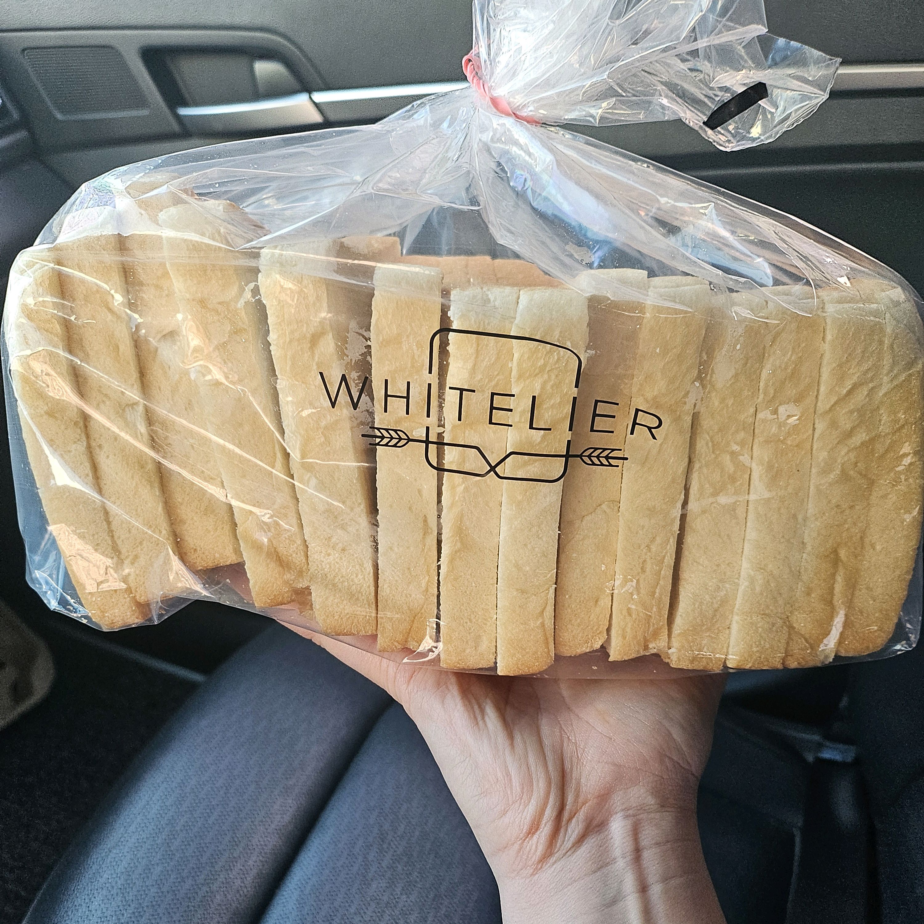 믿고먹는 식빵!! 화이트리에 안동점도 생겨서 너무 좋아요! - 안동 맛집 화이트리에 안동점