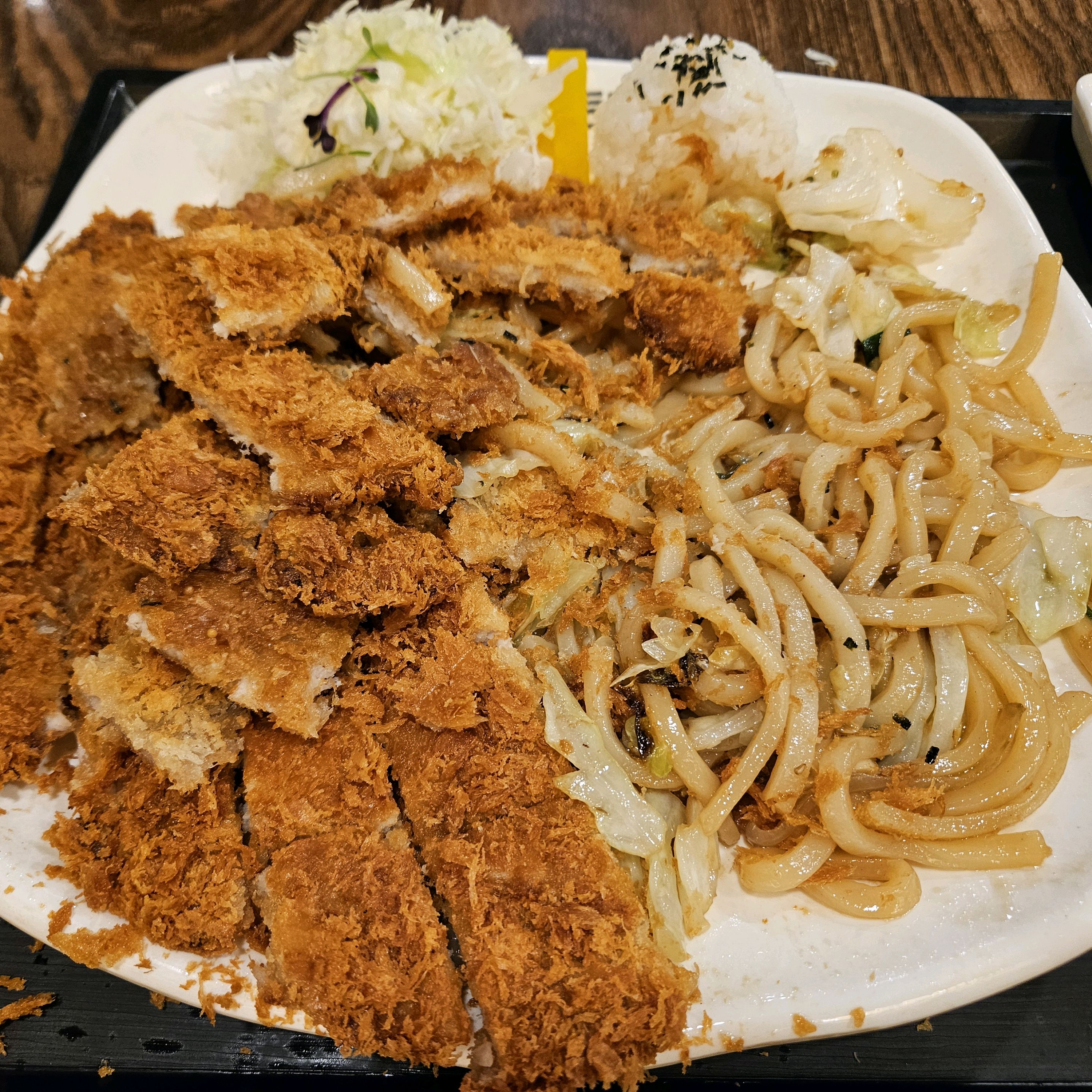 양도 많고 맛도 짱짱 홍익돈까스👍 - 대구 수성구 맛집 홍익돈까스 대구황금점