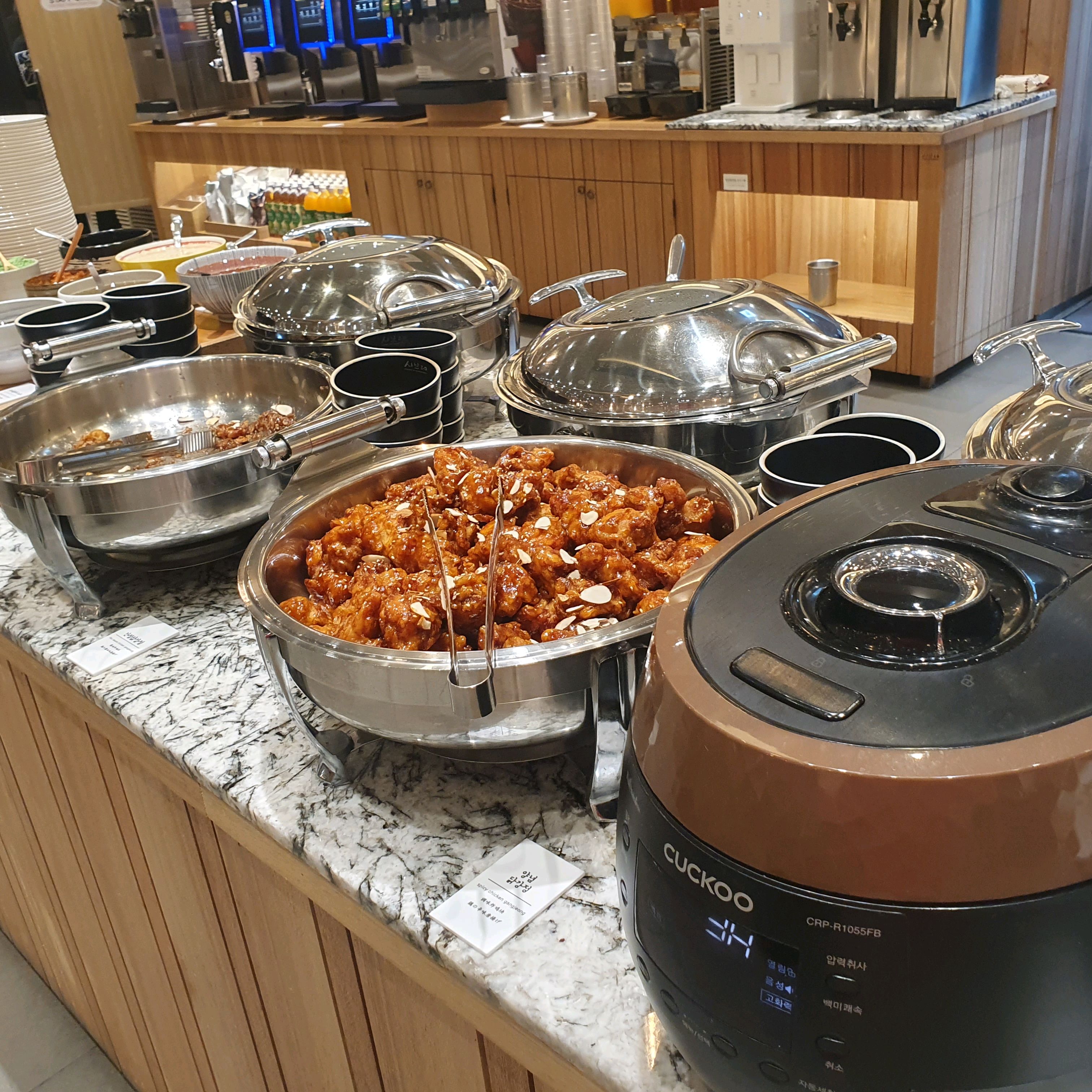 부모님모시고 처음가봤어요^^ 매장이 넓고 깔끔해요 - 대구 동구 맛집 샤브20 대구동구점