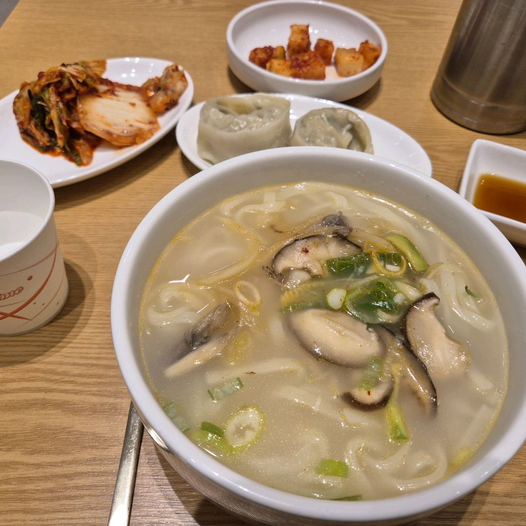 [을왕리 맛집 황생가칼국수 인스파이어리조트점] 직접 가본 로컬 리뷰