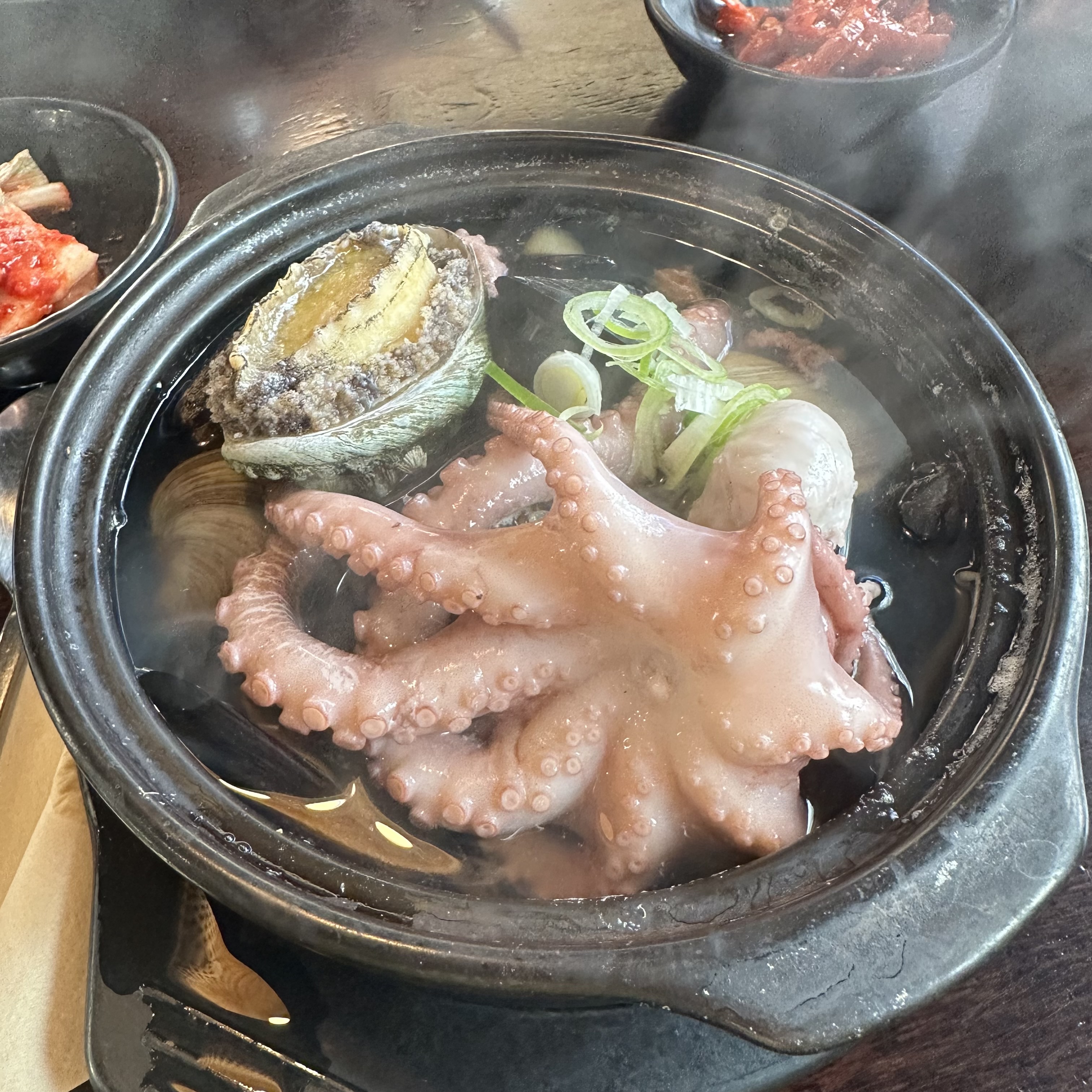 [명동 맛집 비진도 전복구이] 직접 가본 로컬 리뷰