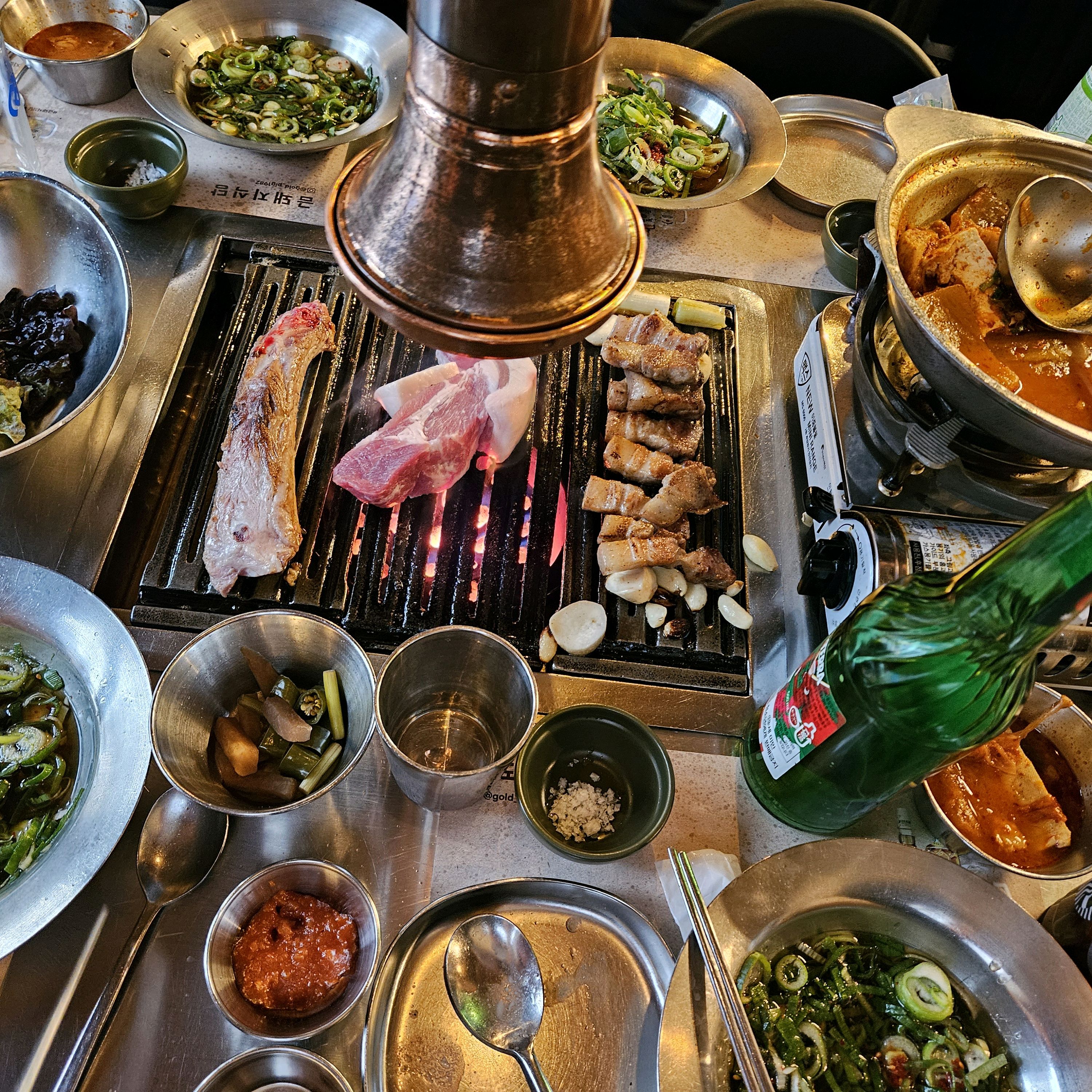 
약수역식당 금돼지식당