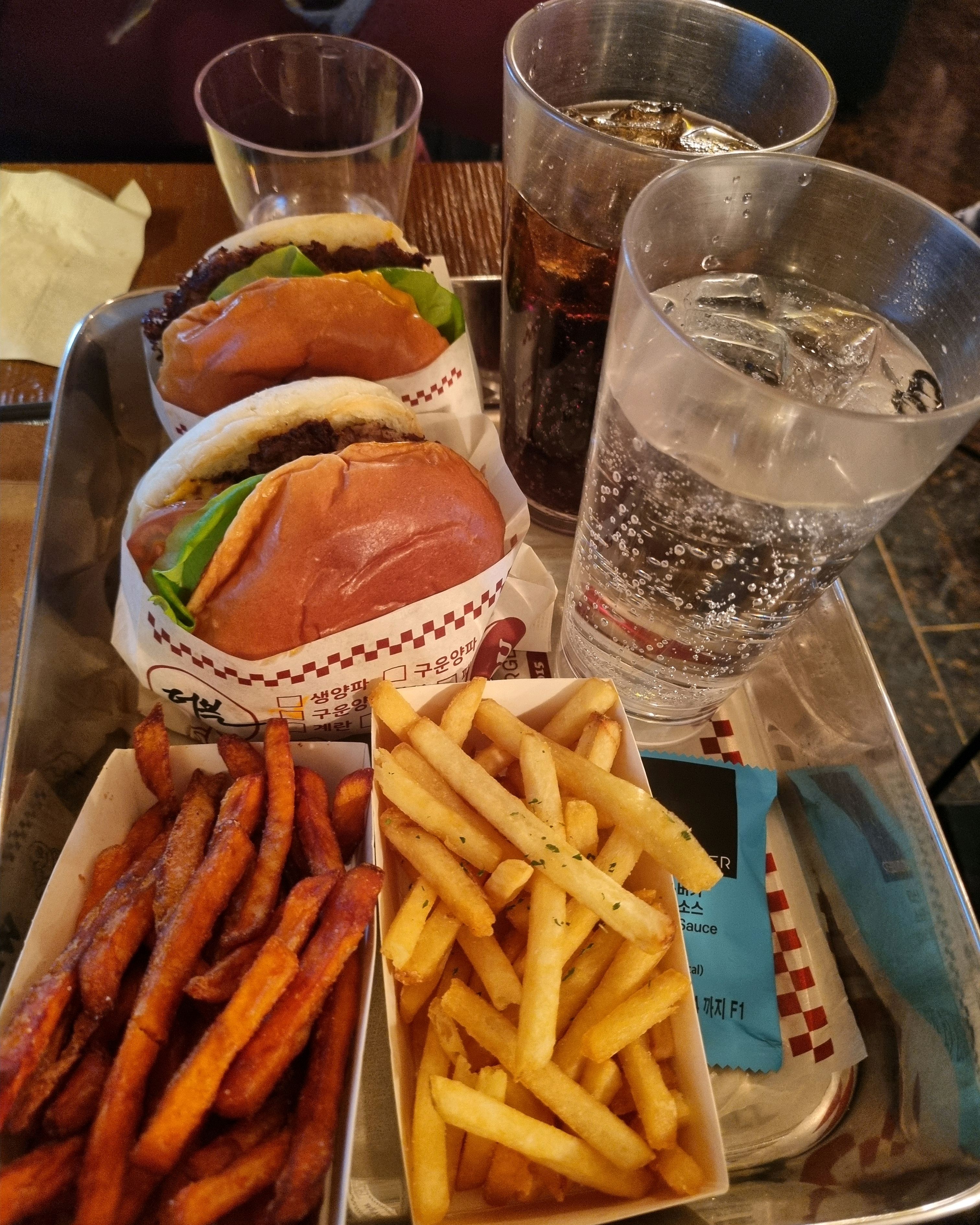 [명동 맛집 바스버거 광화문점] 직접 가본 로컬 리뷰