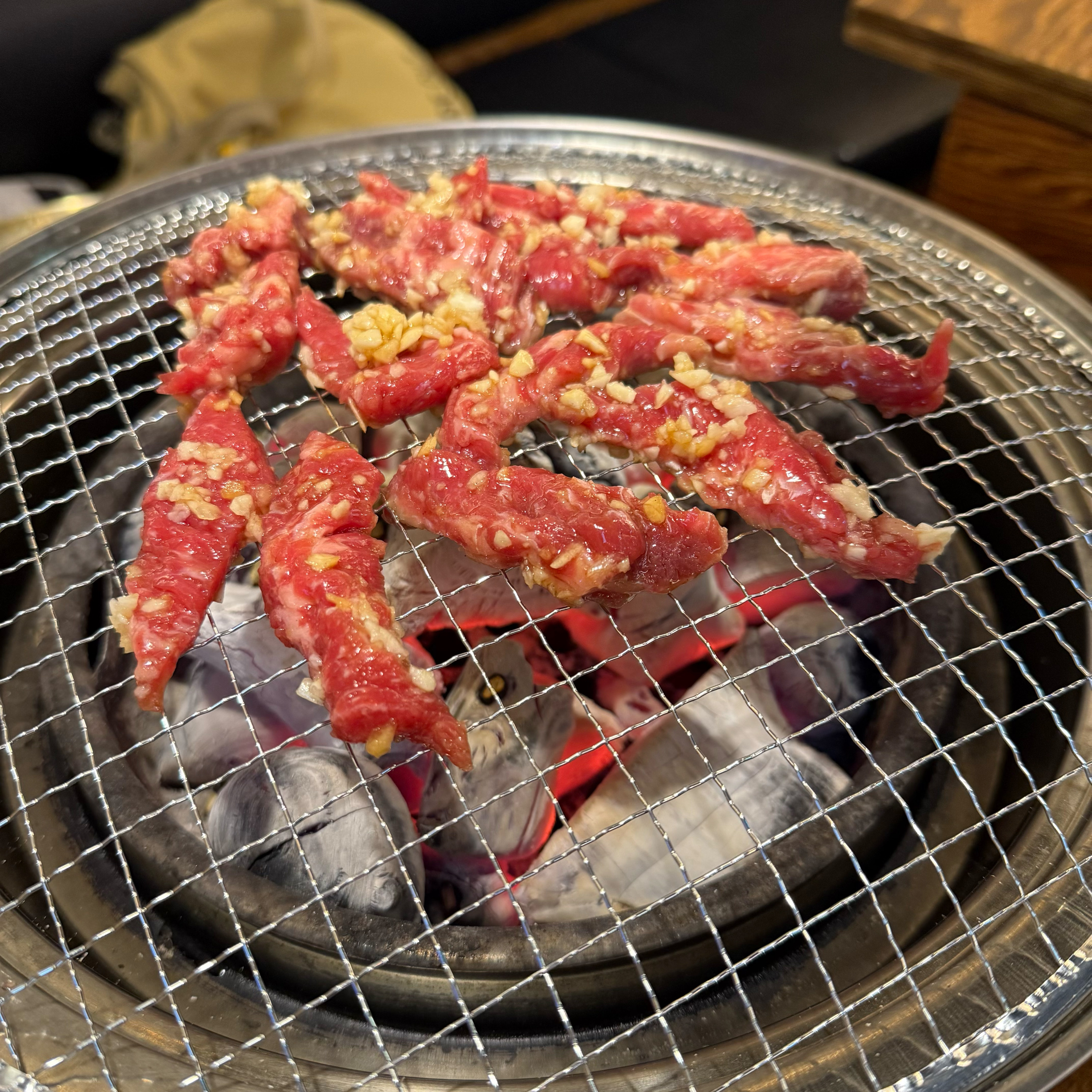 Jirisan Mountain Sanchonhwa-ro, a good beef bulgogi restaurant at Bulgwang Station