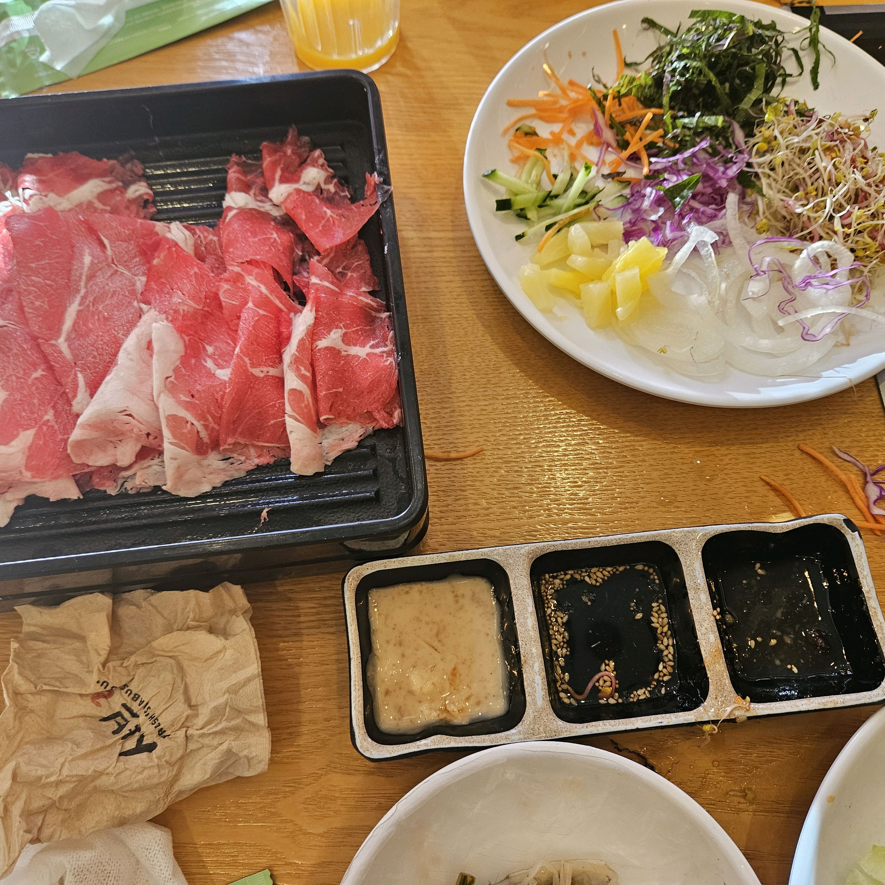 수성구 들안길 **샤브20(수성못점)** 점심 다녀 왔는데 너무 맛있게 먹었네요(타이츠더커