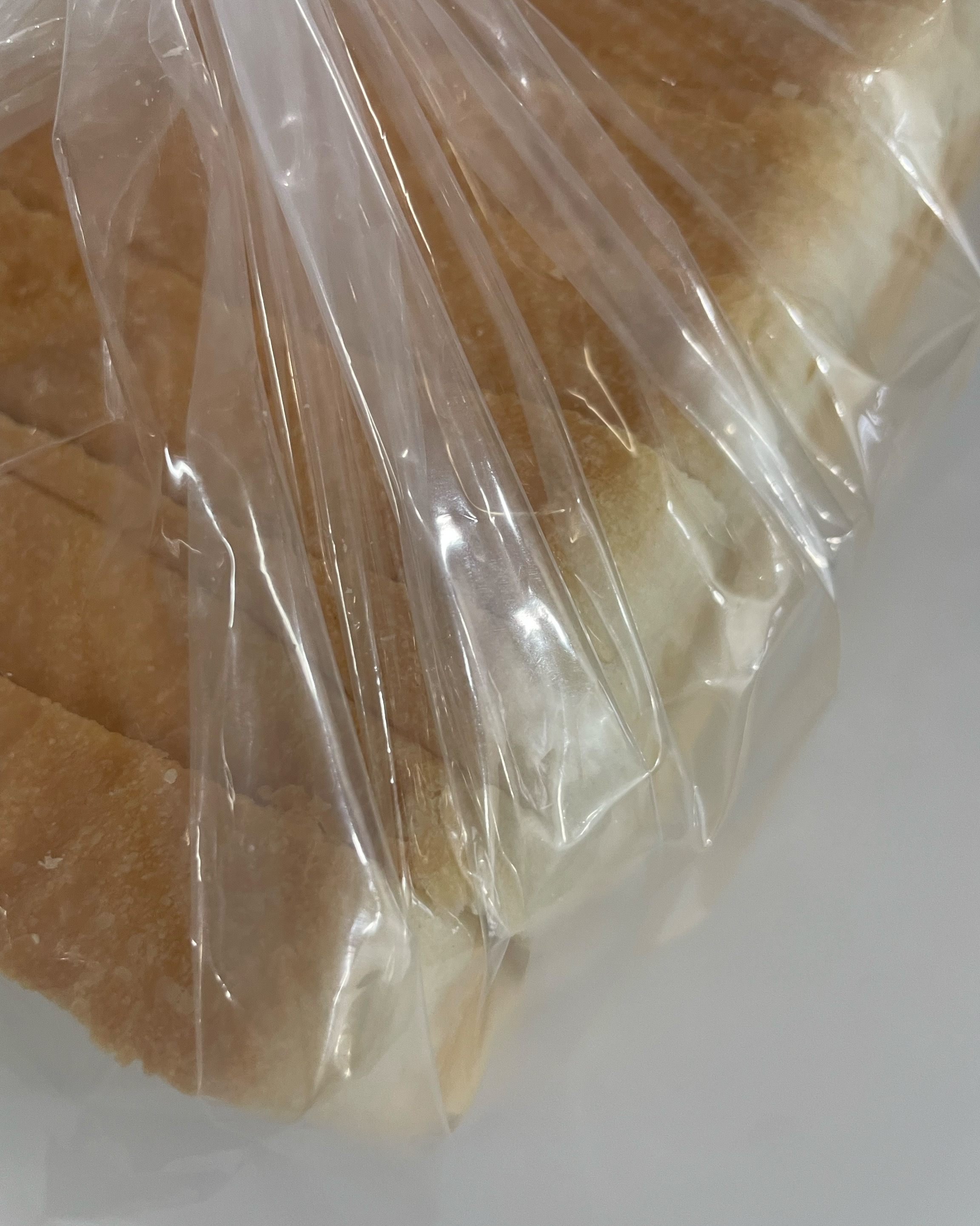오픈한지 조금 된것같은데 대기인원이나 주문량에 대한 이해도 없는듯하고 직원들이 다 아직 헤