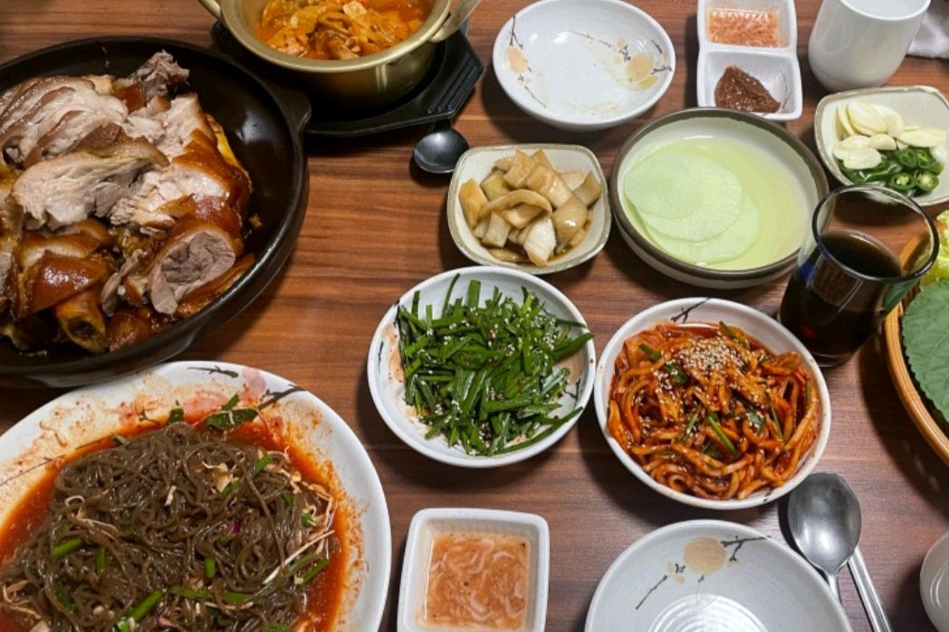 [동해 맛집 마당발왕족발보쌈] 직접 가본 로컬 리뷰