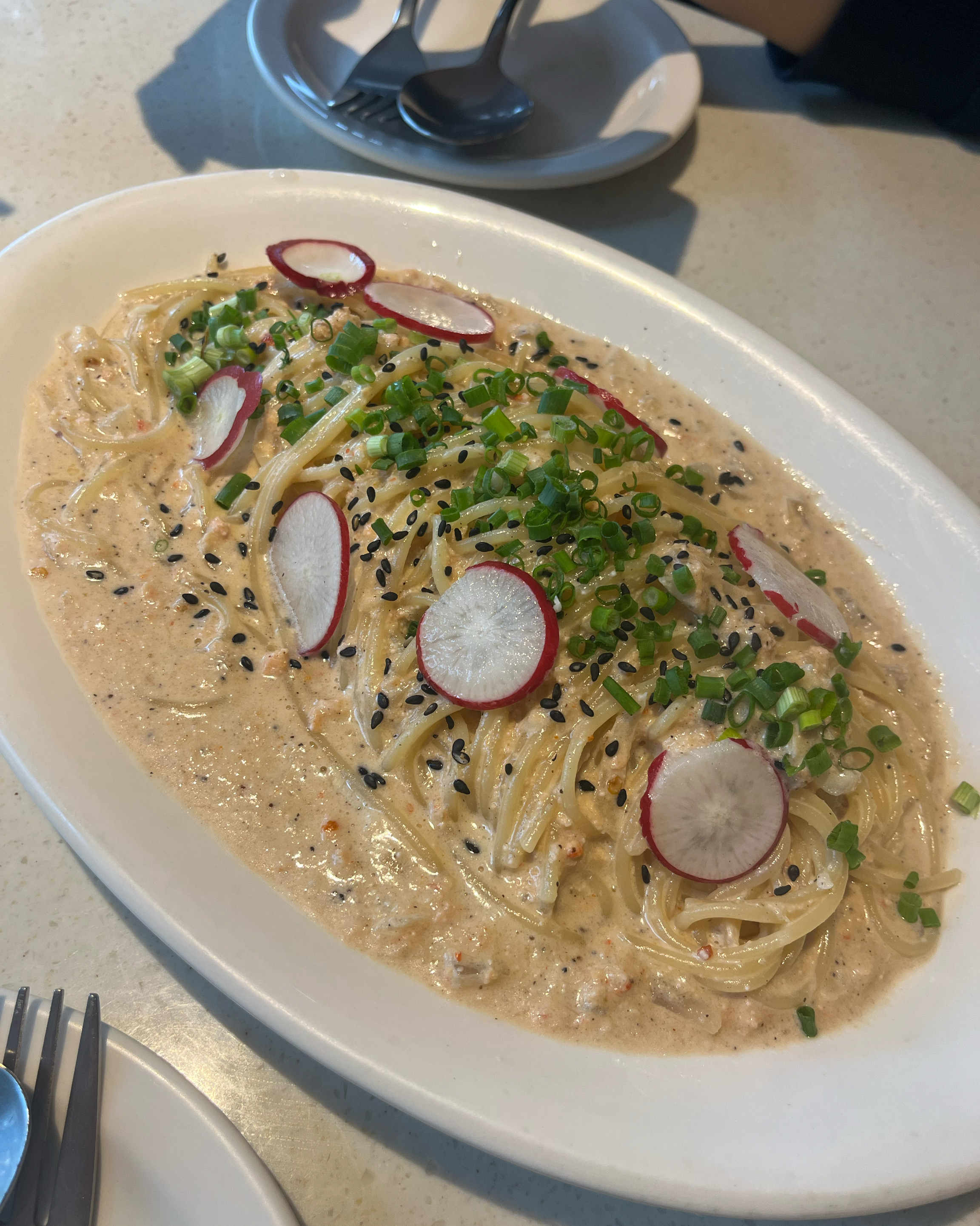 함께가는 사람들마다 맛있다고 하는 음식점입니다 파스타 스테이크 둘다 맛있네요 - 미금역 맛집 포크너 분당점