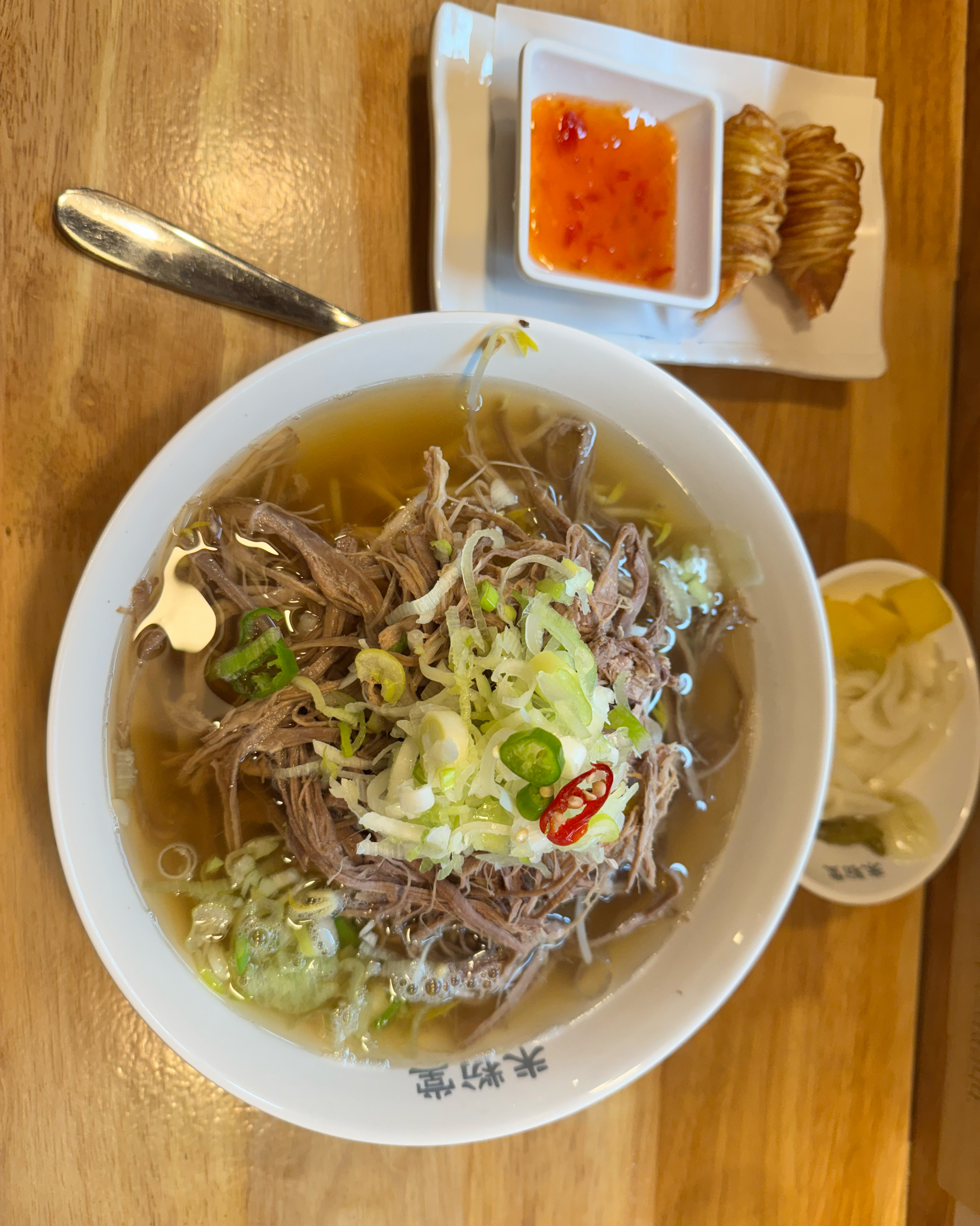 국수가 딱 맞게 쫄깃하고 탄력있어요. 양도 많고 - 가양역 맛집 미분당 가양역점