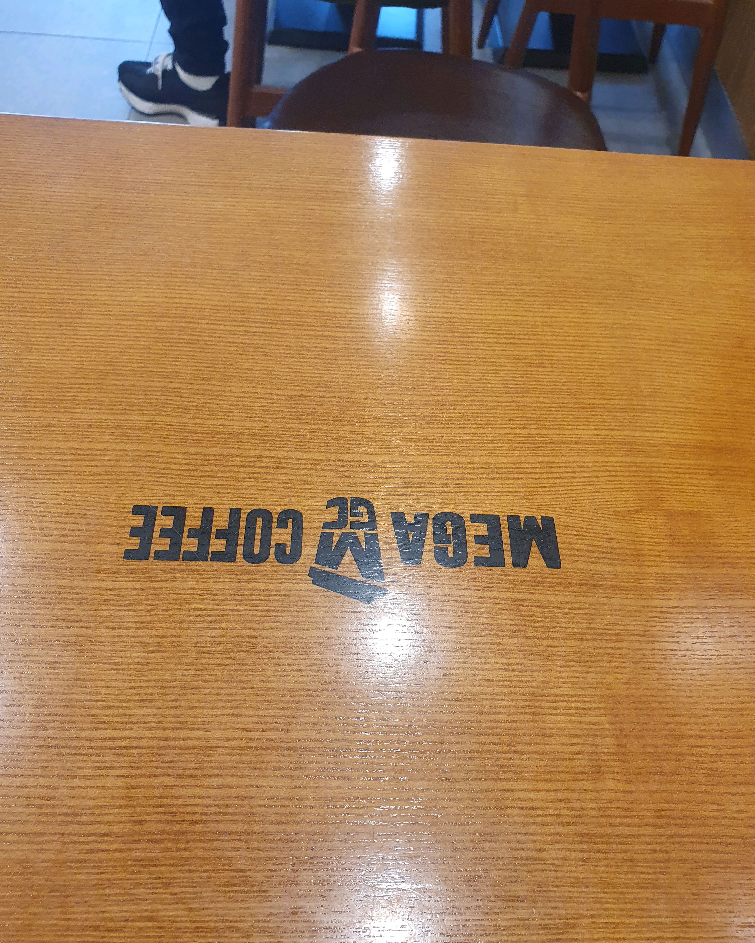 [인천공항 맛집 메가MGC커피 영종합동청사점] 직접 가본 로컬 리뷰