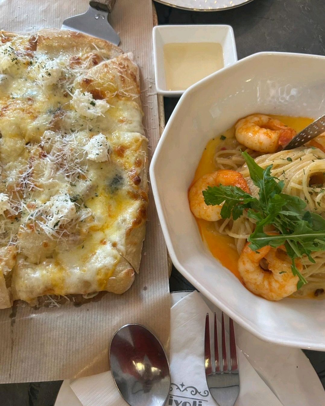 
상수역식당 비볼리 합정