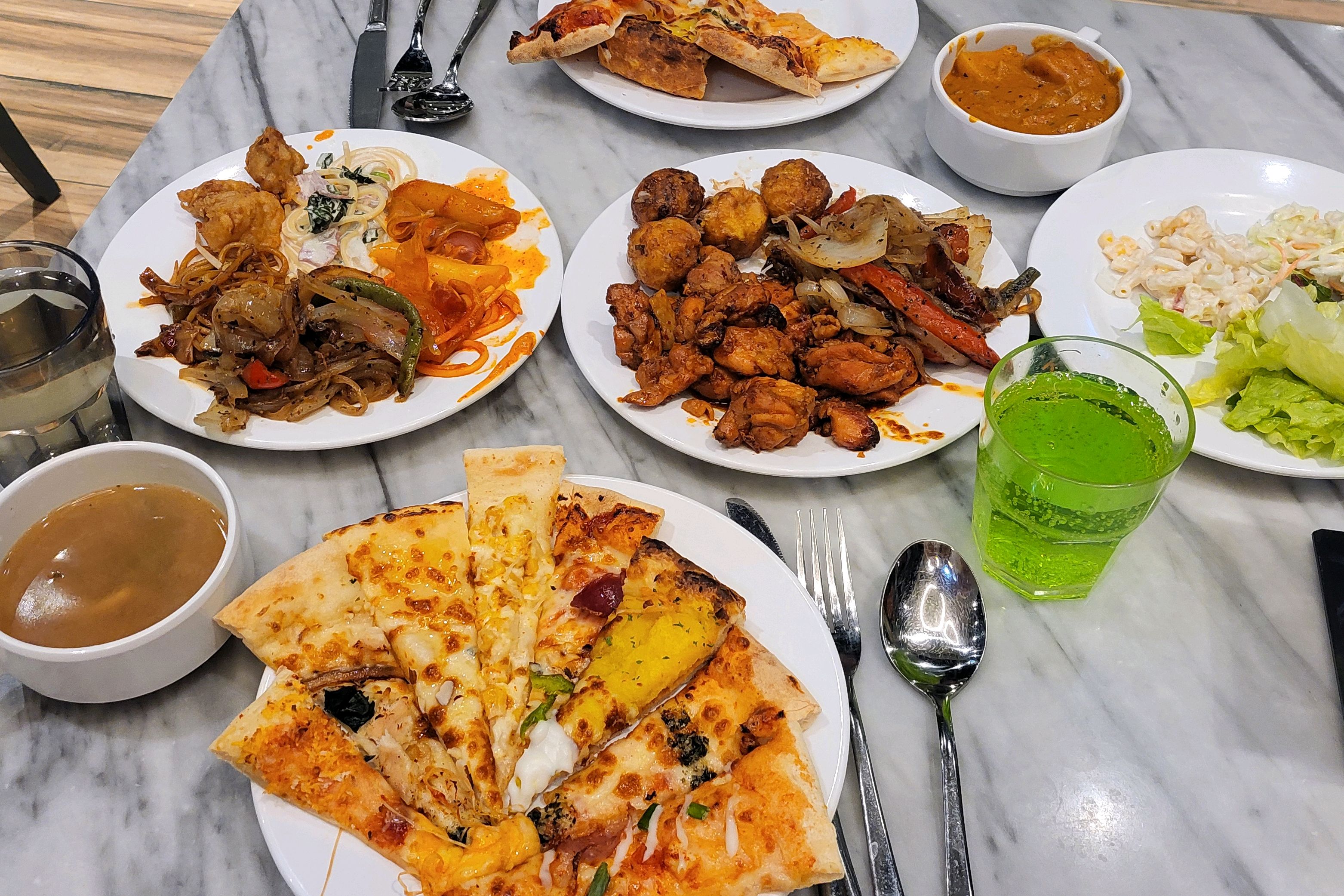 거의 다 맛있음! - 유성온천 맛집 피자몰 NC대전유성점