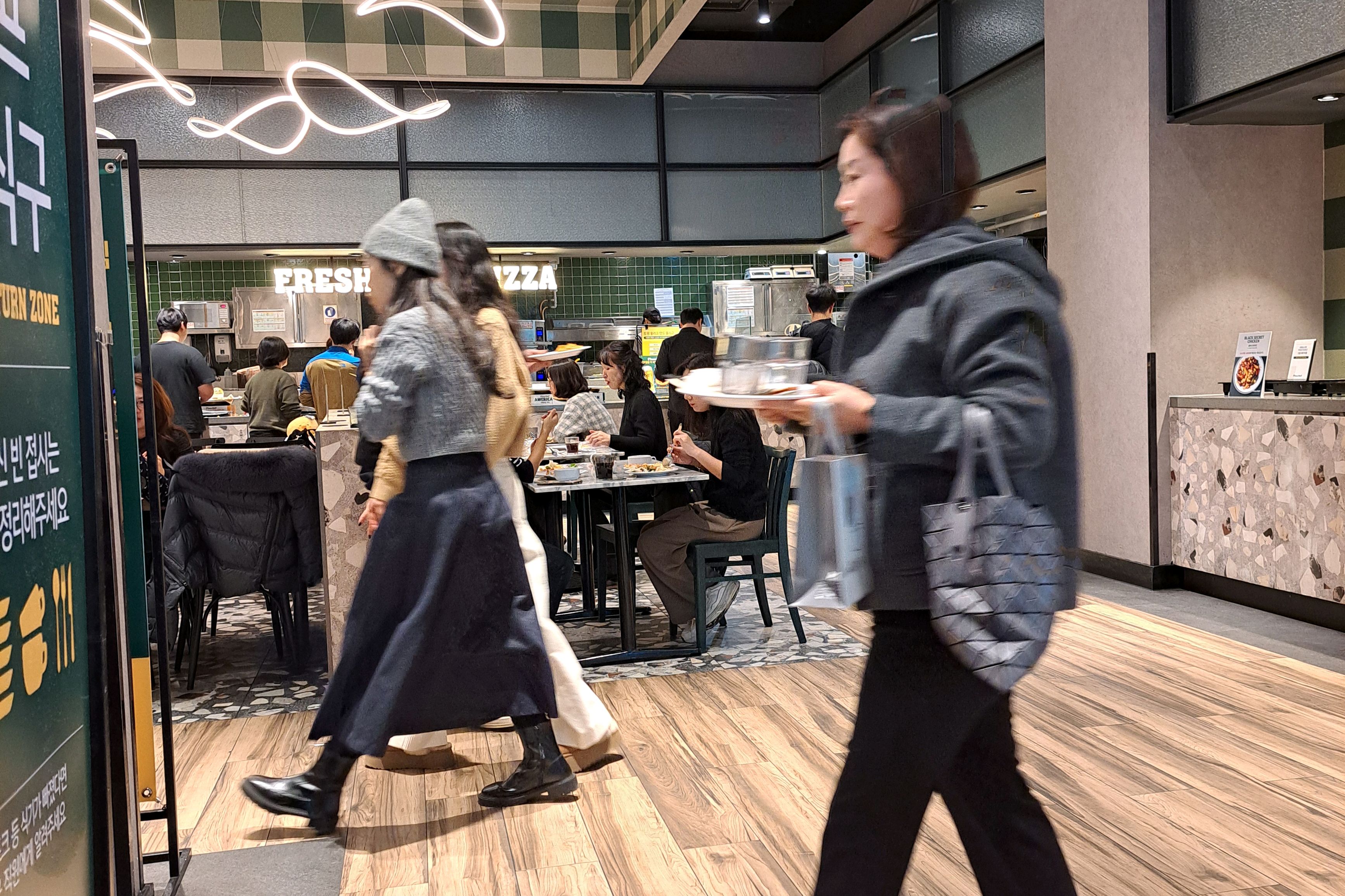 피자종류가 다양하고 에피타이져들도 많아 아주 좋아요 ~ - 유성온천 맛집 피자몰 NC대전유성점