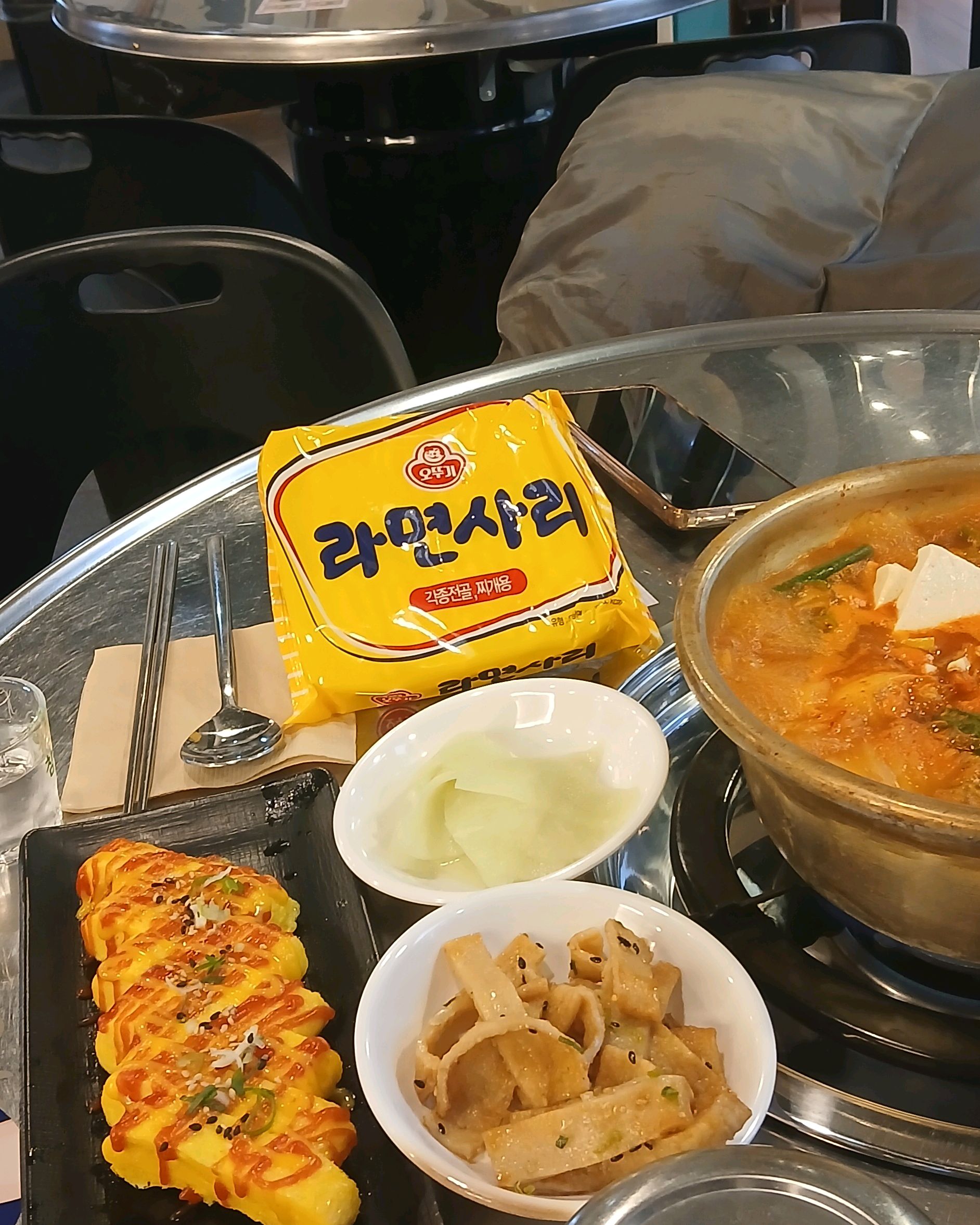 처음 방문했는데 - 천호동 맛집 삼산회관 천호역점
