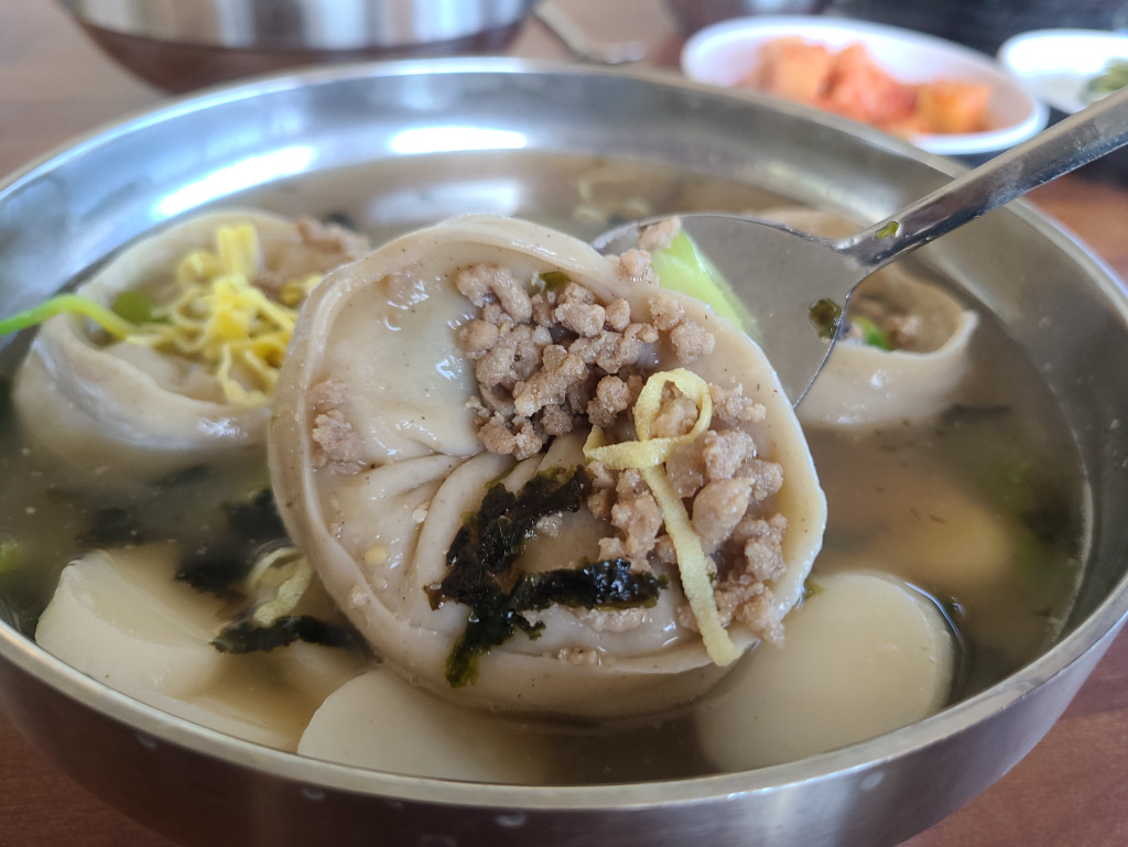 [여수 맛집 메밀빛 초계국수막국수양평해장국 돌산본점] 직접 가본 로컬 리뷰