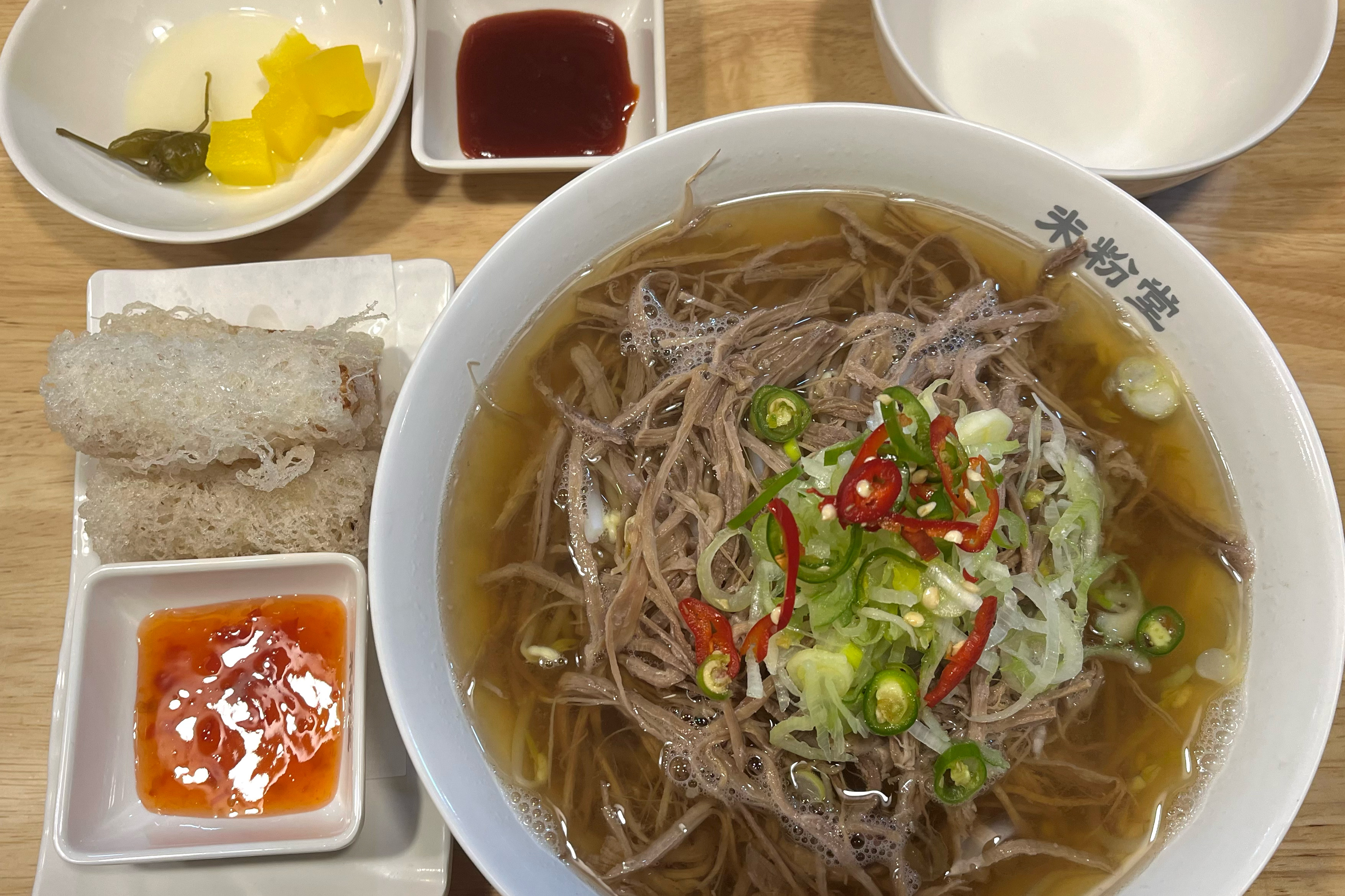 정말 맛있어요!! 면과 숙주 리필도 가능해서 배부르게 먹을 수 있어요 - 조례호수공원 맛집 미분당 순천점