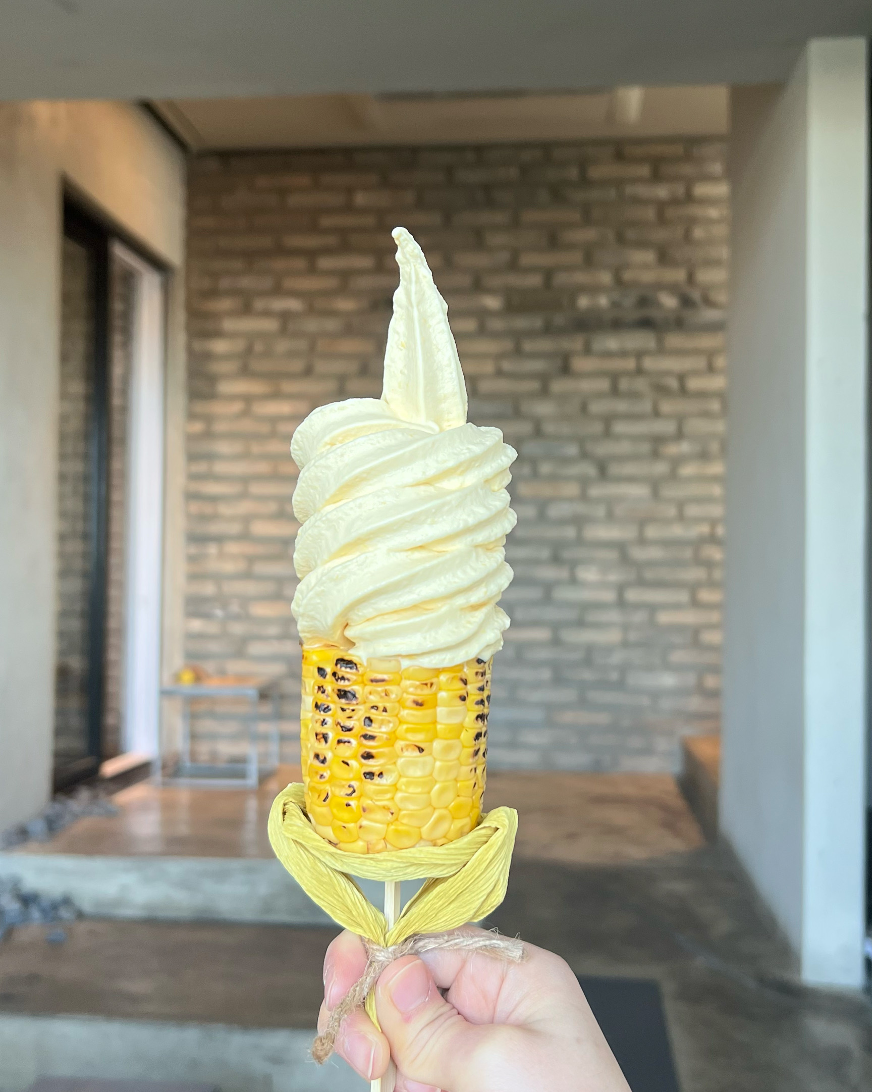 뷰가 예쁘고 아이스크림 맛있어요! - 제주 맛집 점점
