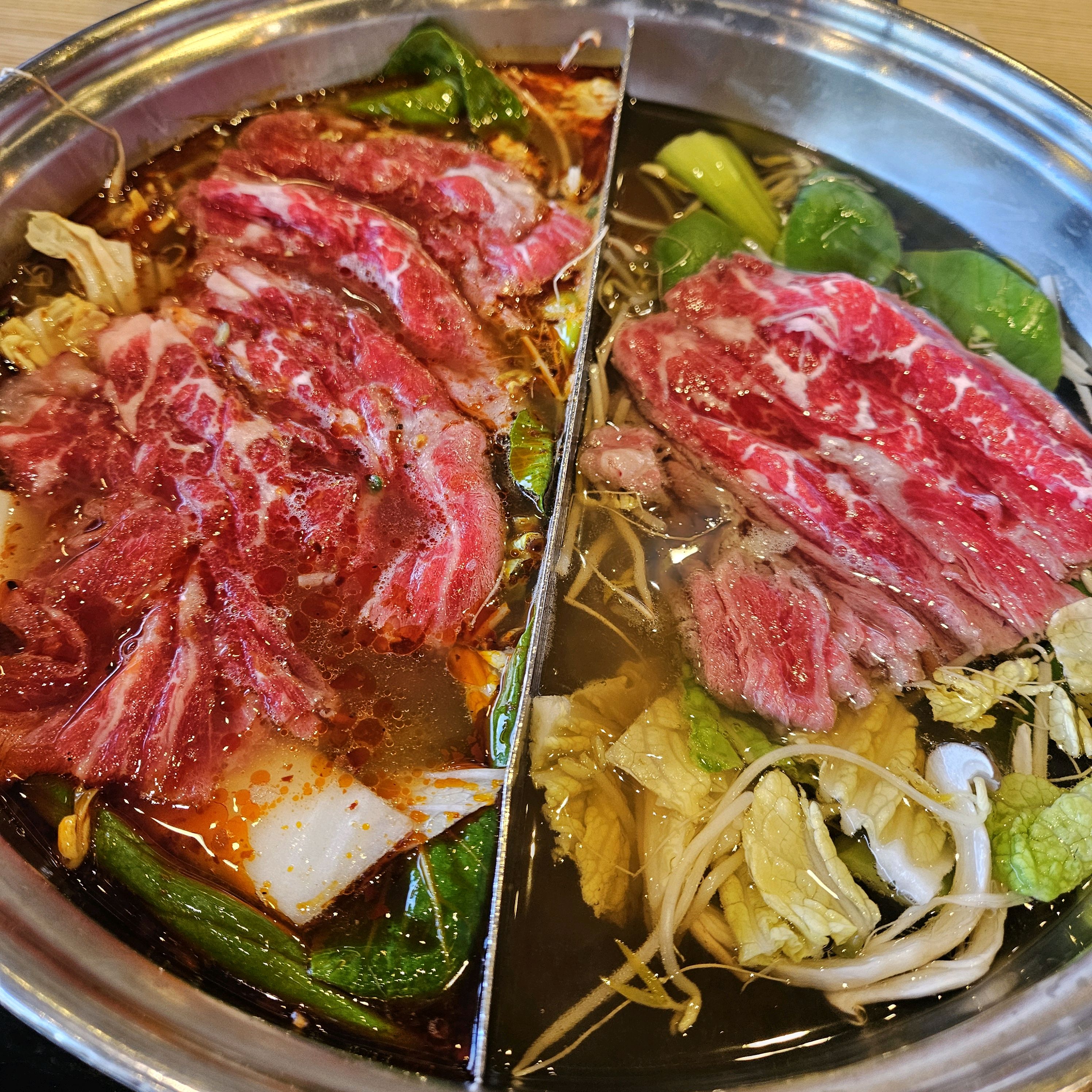 만원의 행복 다녀왔어요... 기말고사 1일차 딸램이 홧팅하라고... 언제나 두 말 할 필요