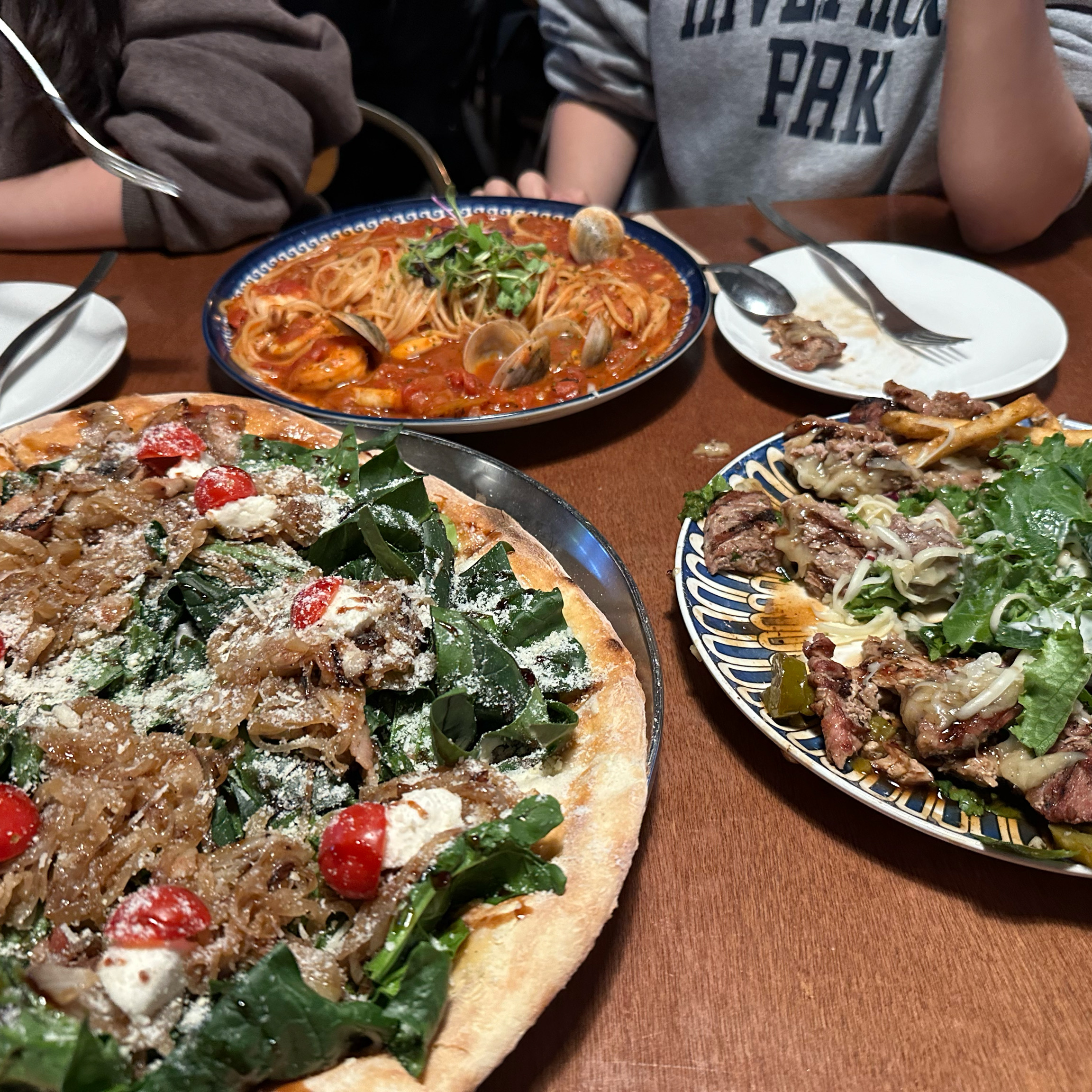 
천호역식당 로니로티 천호점