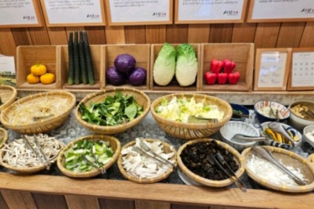 사이드는 많이 없어도 신선한 야채에.고기.무한리필까지 샤브샤브 즐기기엔 딱인거 같아요 - 울산 삼산 맛집 샤브20 울산삼산점