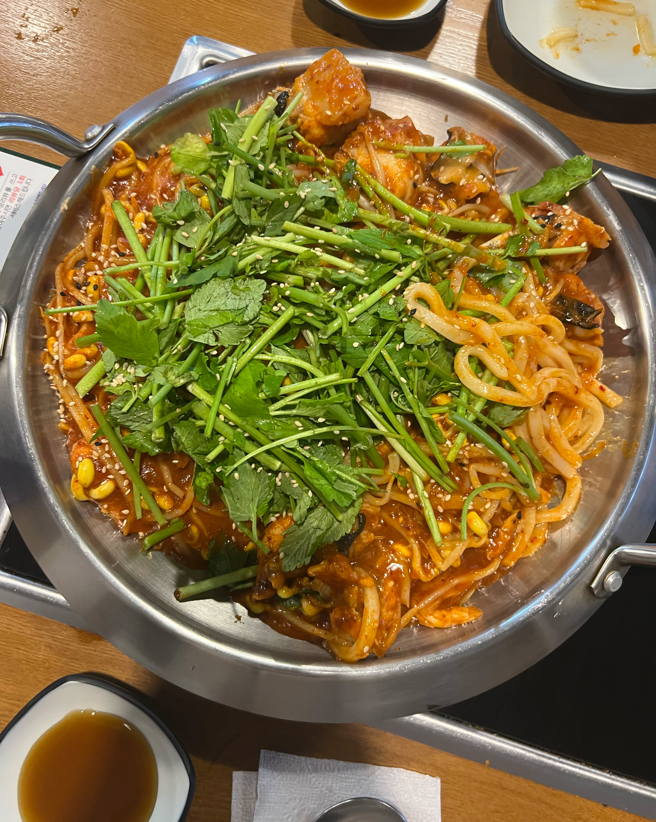 가격도 비싸지 않고 맛있게 잘먹었습니다!! 소 시켜서 둘이 먹을 때 충분합니다!! - 천호동 맛집 1990아구찜 천호점