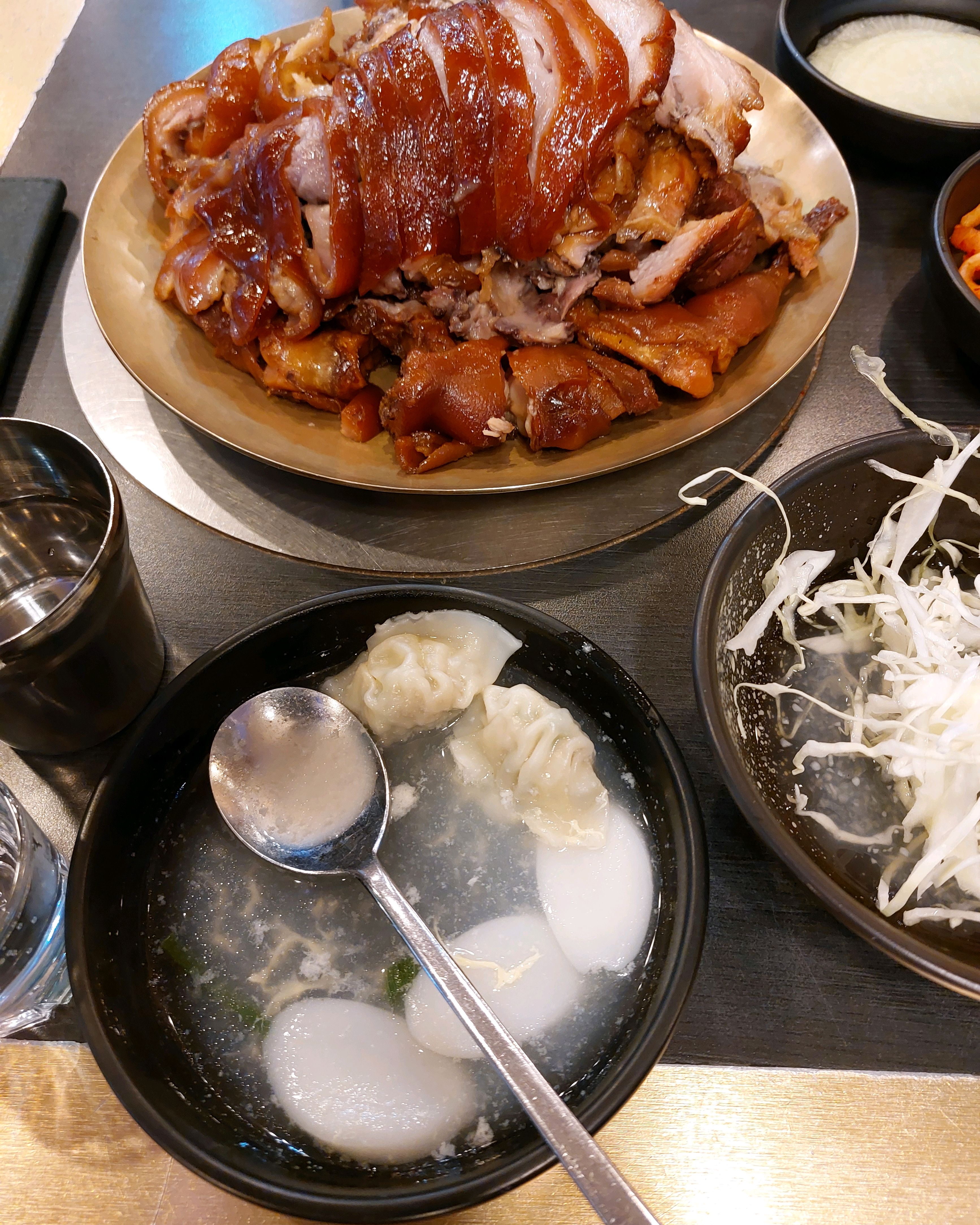 오향족발 이미지