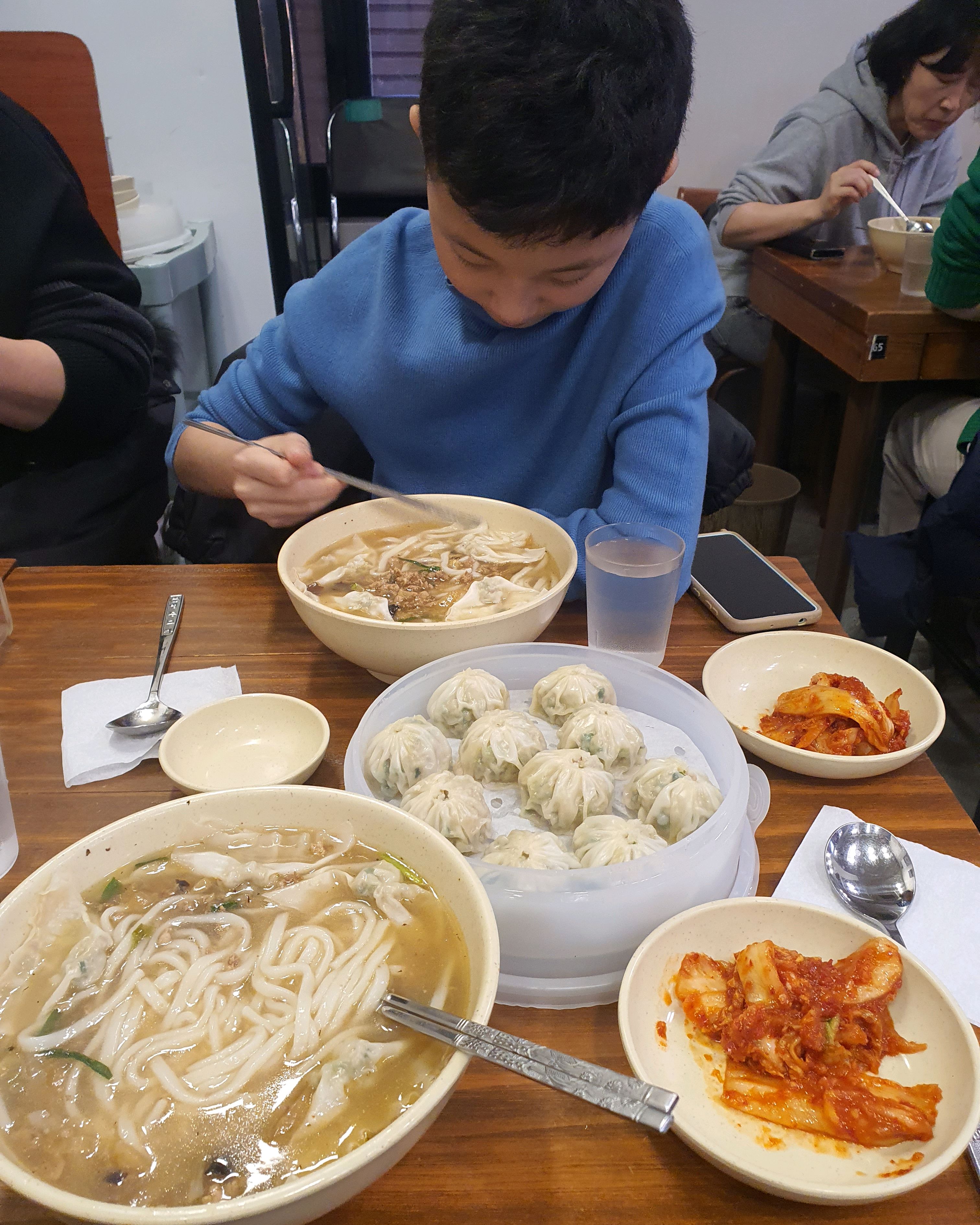 [명동 맛집 명동교자 분점] 직접 가본 로컬 리뷰