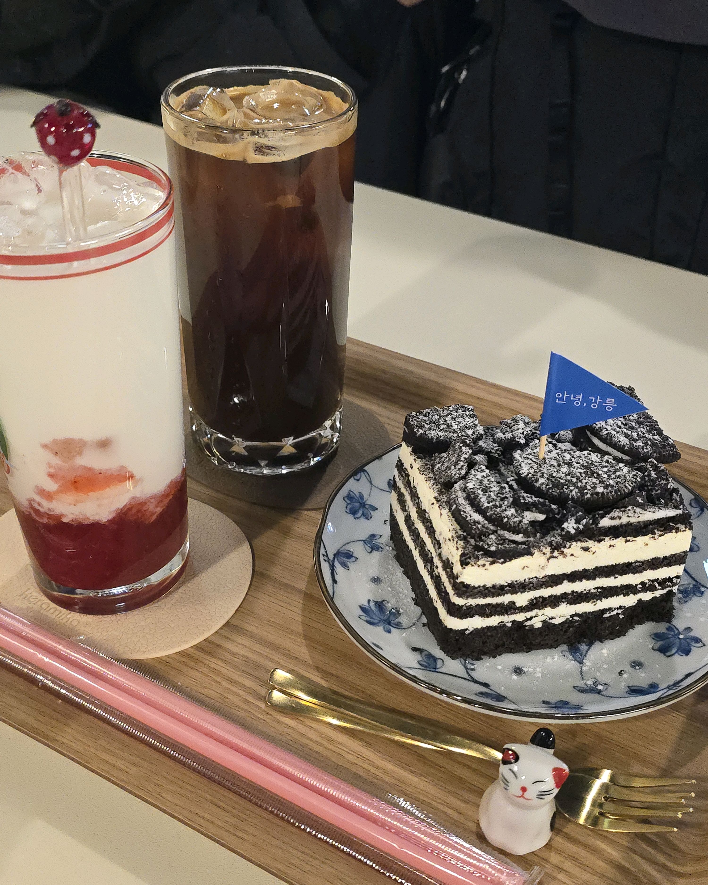 매년 이맘때쯤 강릉에 오면 여행기간 매일 들리는 곳! - 경포대 맛집 안녕피크닉